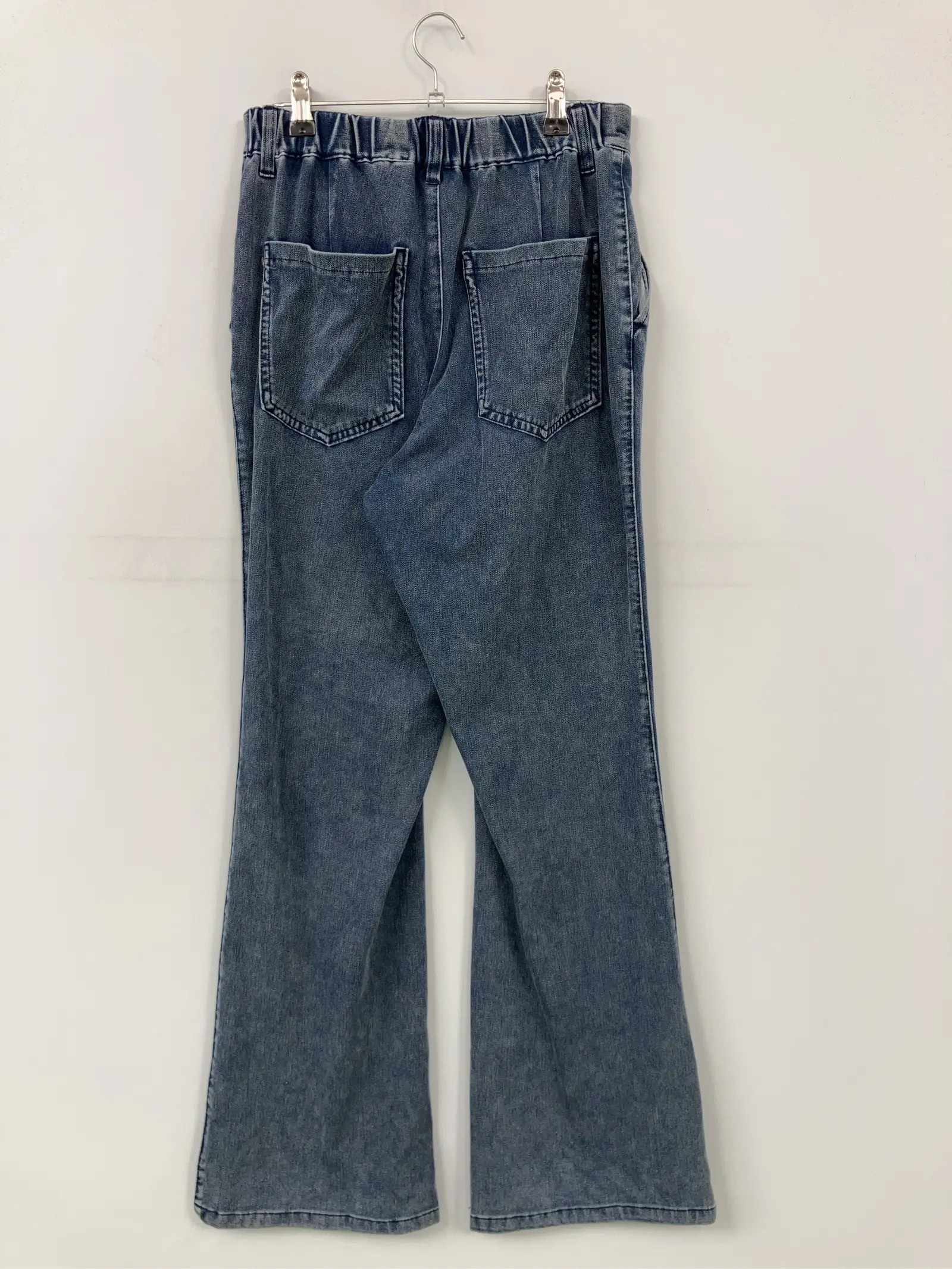 https://r2-worker.digdig.jp/product/bb4ef4ca-204a-4614-947c-4d69f5d37c2f/b4a66717-029c-47df-9867-f28367d53329