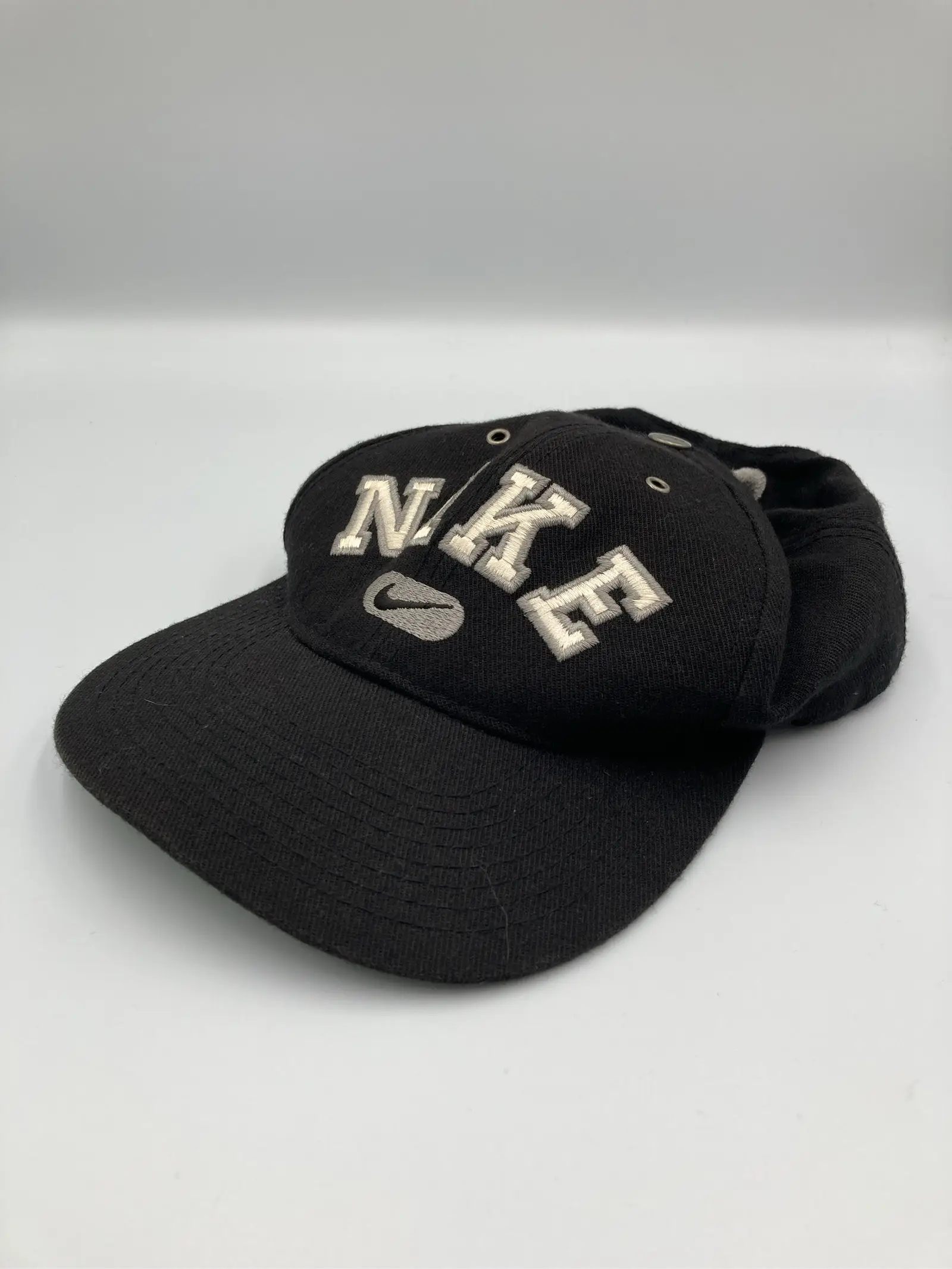 https://r2-worker.digdig.jp/product/bbf19996-23d7-466b-af0e-d76a54b4a0d4/c5e275c9-2bda-44b0-ac67-38af45fc0146