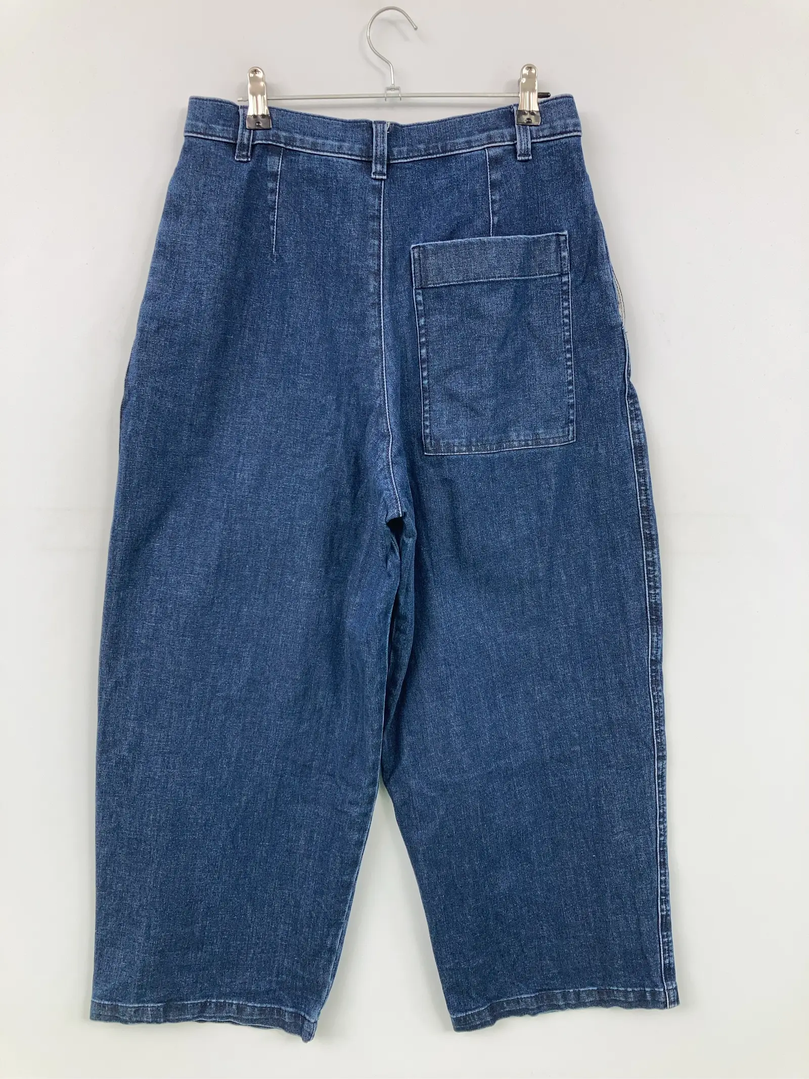 https://r2-worker.digdig.jp/product/bc037c03-7bb3-4def-b584-7e67439dd158/85646235-76bb-420f-894d-67b2c1363ce9