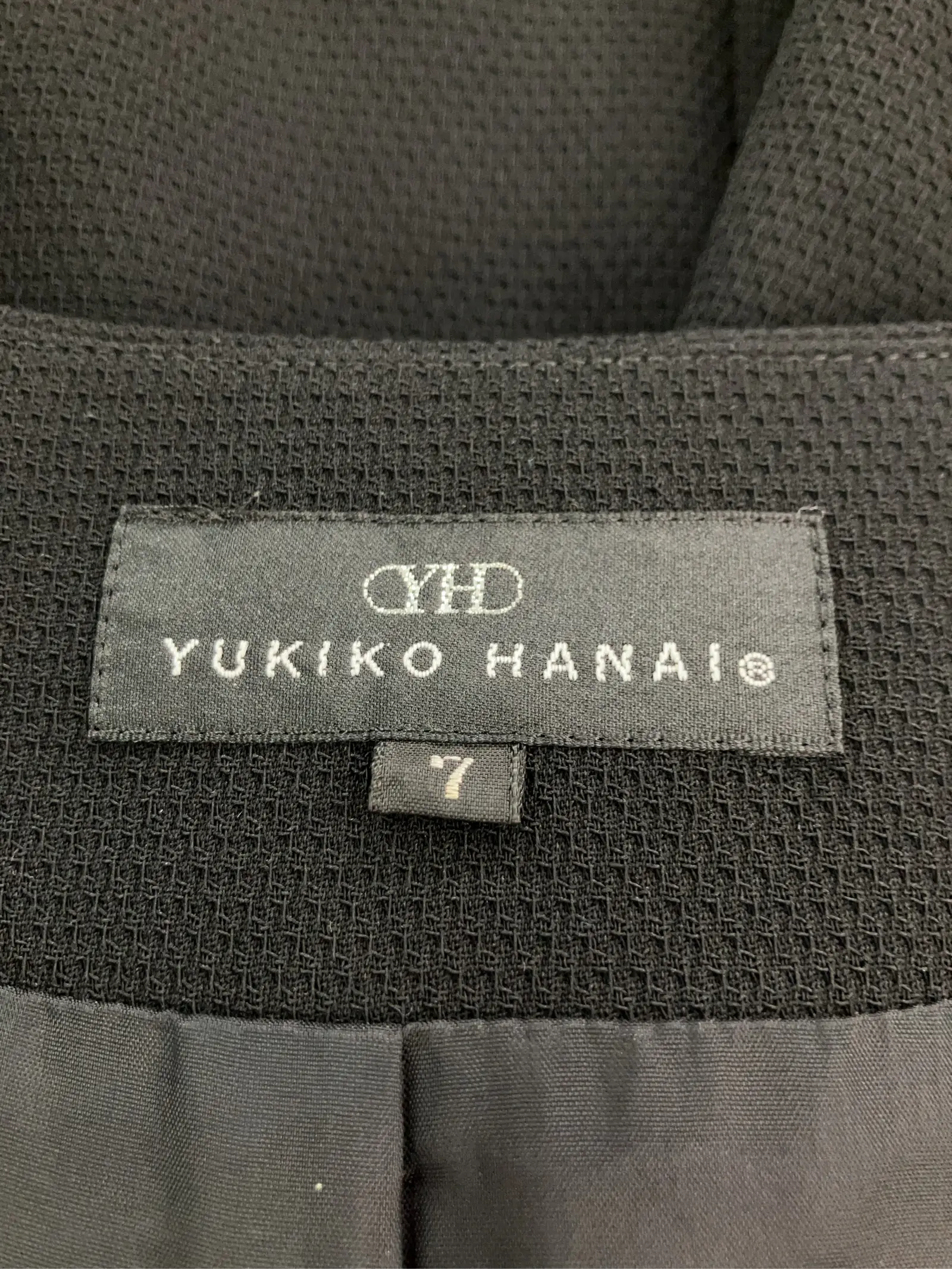 https://r2-worker.digdig.jp/product/bc295130-d537-40a8-8001-bcf32e0567ad/8131fa31-18ec-42e8-8d8b-e38c2700d48a