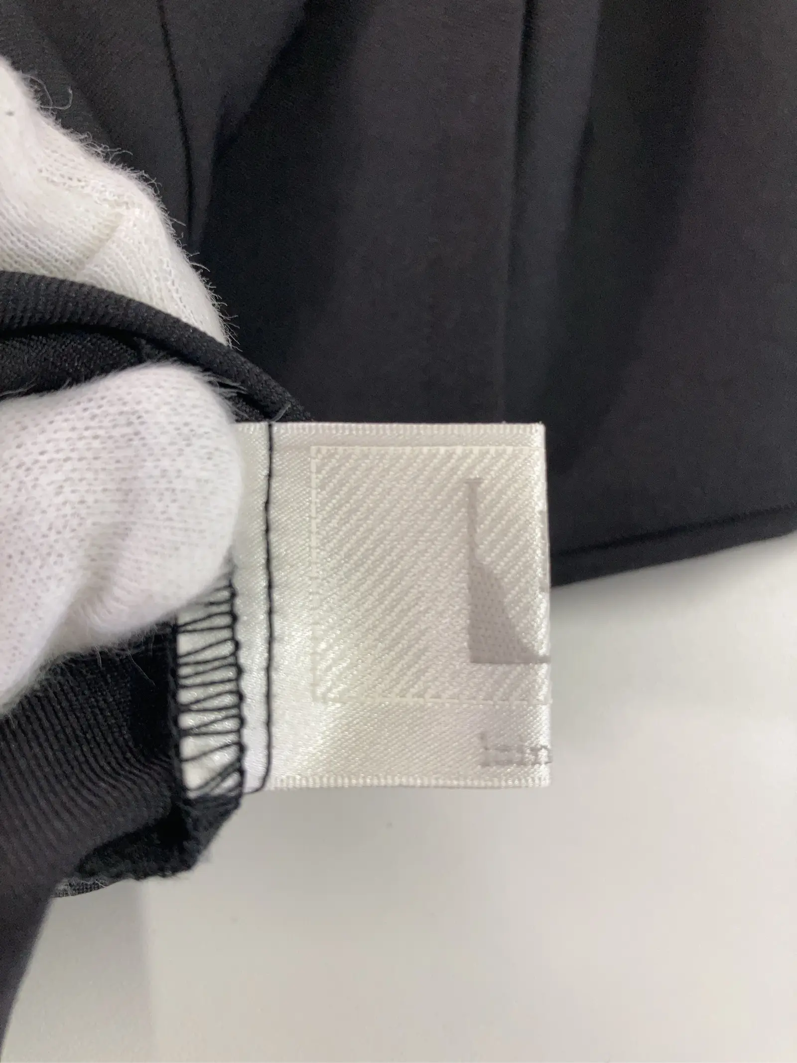 https://r2-worker.digdig.jp/product/bc39221e-6352-428d-a169-09826b676a46/c4577a32-760b-4fc3-9ddd-e9e88025e6c2