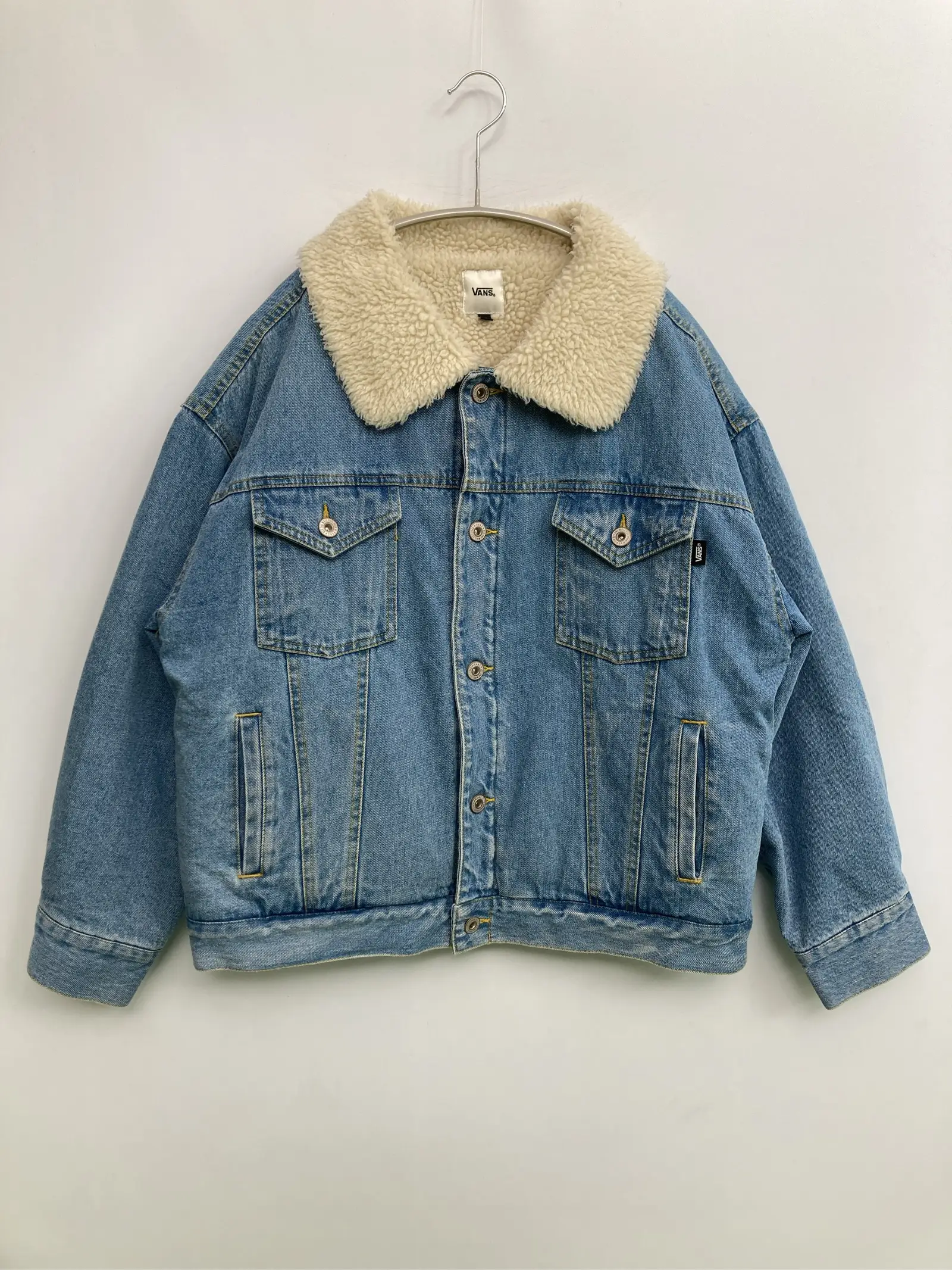 https://r2-worker.digdig.jp/product/bcb79a4f-7e8a-42ff-b3c0-835db13a5ea8/897cfc07-a228-4805-a822-80f5bc8e2434
