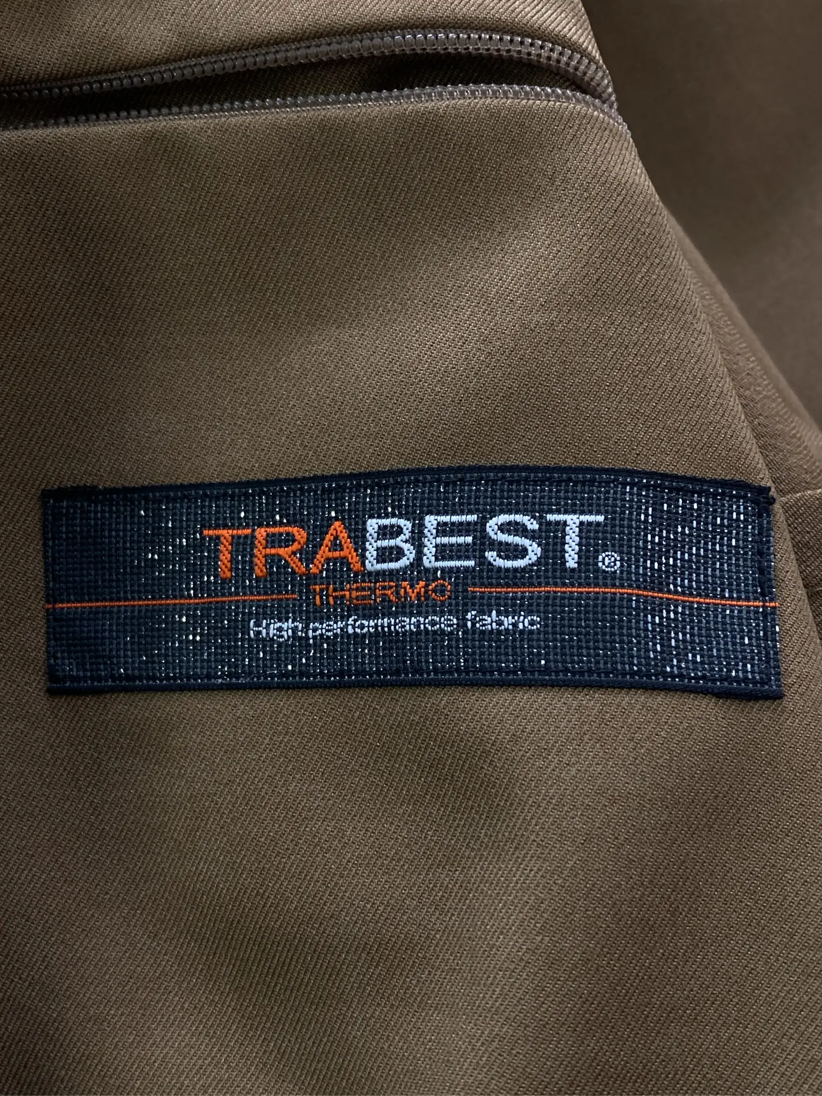 https://r2-worker.digdig.jp/product/bceef4c0-ee89-4433-a408-3b5ffa676d0d/2036d7e9-6cb8-4708-9b65-3b122b6cb2e0