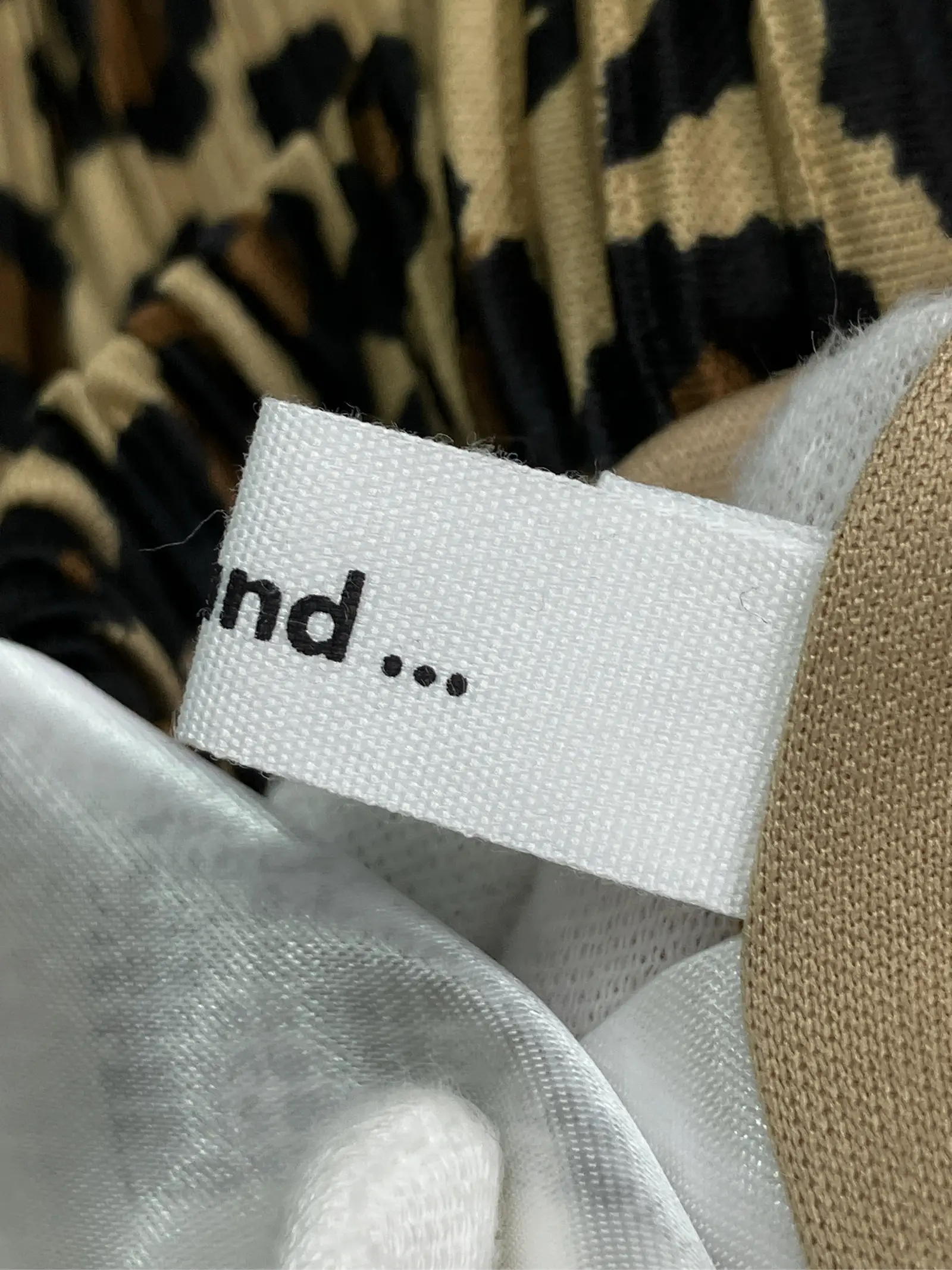 https://r2-worker.digdig.jp/product/bd089796-0ed6-4f0b-b9e6-245c2f041676/15e1a52d-60f0-4075-85a0-5d7a869be2e4
