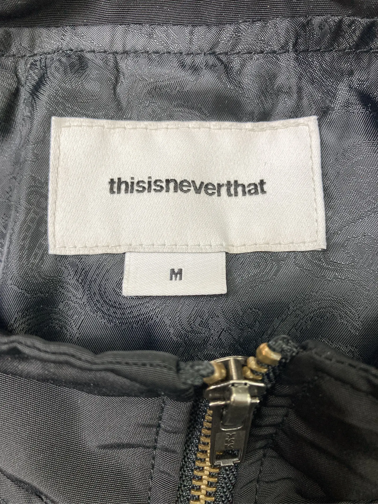 https://r2-worker.digdig.jp/product/bd291a1e-131b-4507-a17b-9dd85f91d792/55a5c7c2-1ef2-4dbf-b5f6-c79e1a294e61