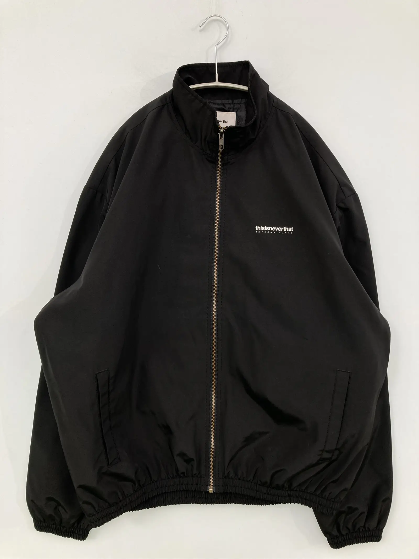 https://r2-worker.digdig.jp/product/bd291a1e-131b-4507-a17b-9dd85f91d792/6f65ee9f-e8ac-4d28-afba-185f4f5c366c