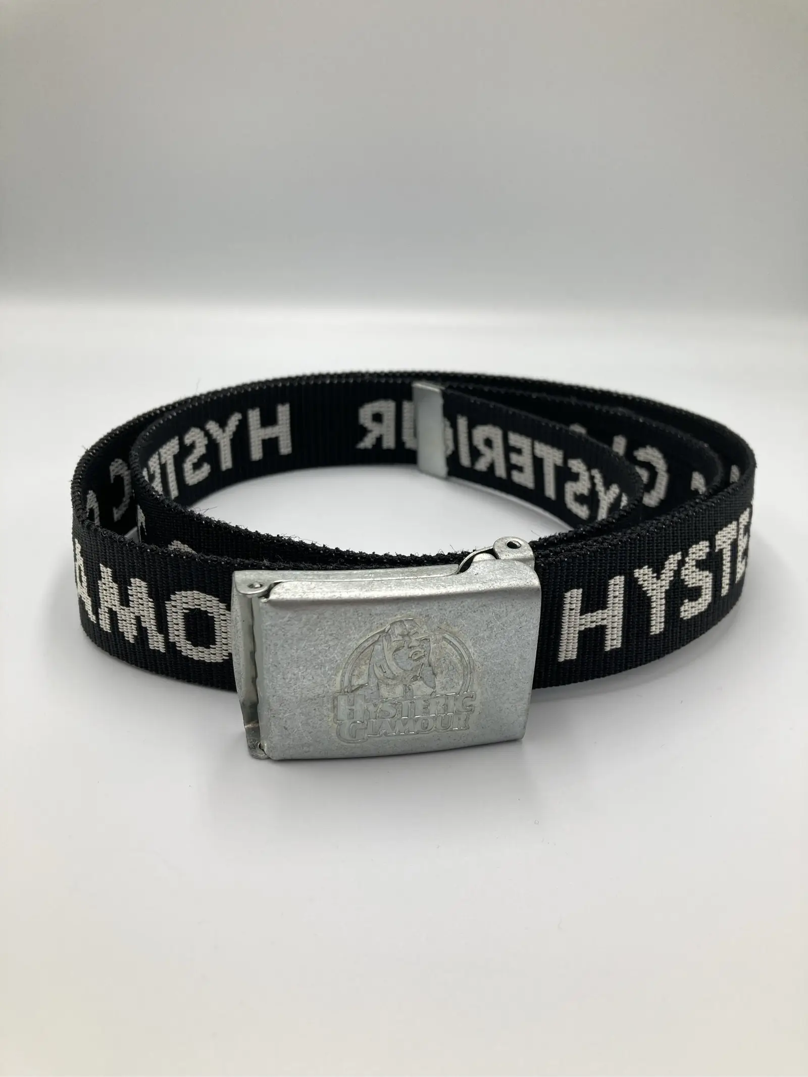 https://r2-worker.digdig.jp/product/bd86f0f3-58db-448d-ae67-bd6c28b448d0/def405cd-70be-4dae-b6d6-2665dc800a2a