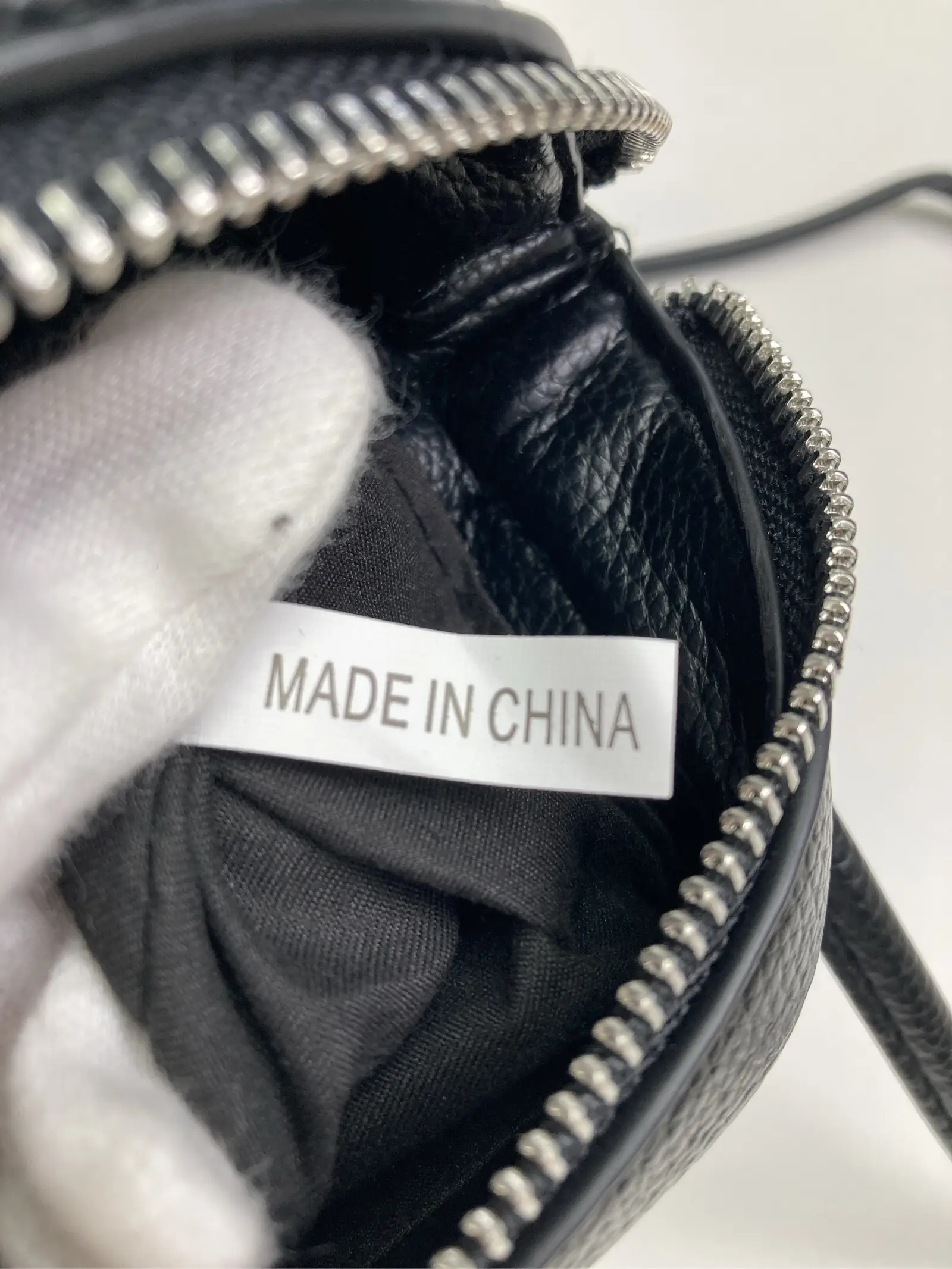 https://r2-worker.digdig.jp/product/be3266ff-9ff4-4ba1-bd94-23732dcda0fd/3dedb06c-085b-4c75-82c5-2087b37006ca