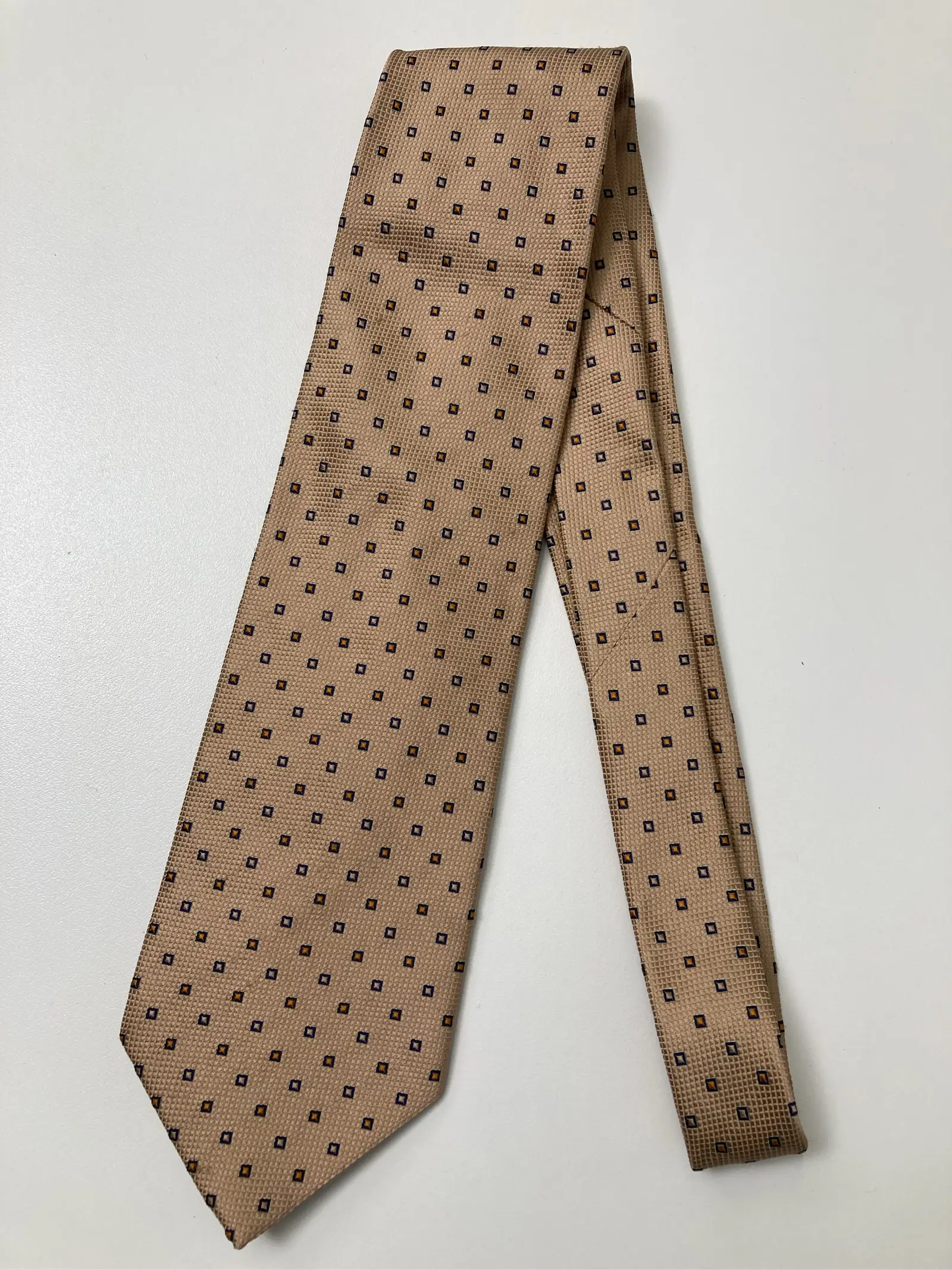 https://r2-worker.digdig.jp/product/bea67a92-c9a0-41c8-a471-0277bc645f2f/9a1947e2-6462-445b-bf2d-63b8254dcb58