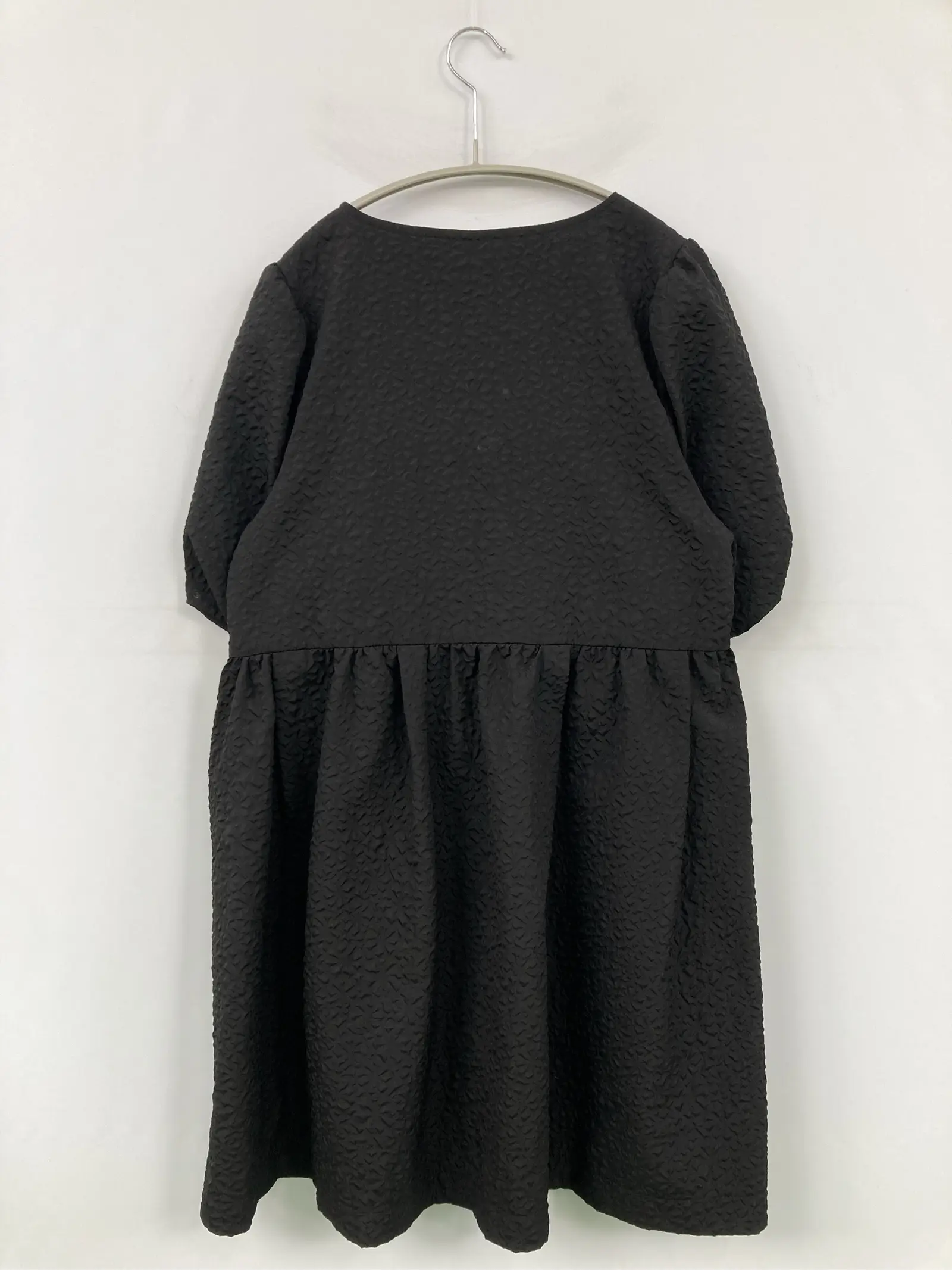 https://r2-worker.digdig.jp/product/bf62d2a8-95e9-4122-a77b-a8bcce9b9fe1/3d0b3f49-1994-4240-ba9a-87fdc0809d63