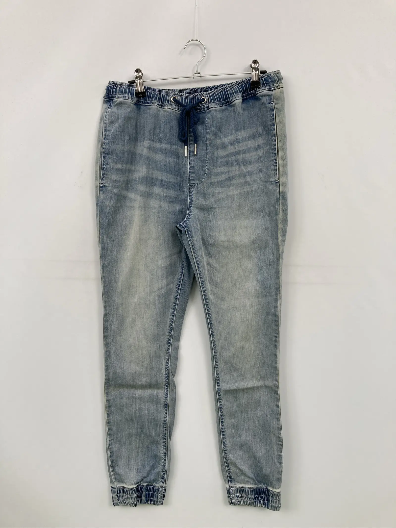 https://r2-worker.digdig.jp/product/bfdb712f-575d-4358-b693-a4485e7445ee/e93d3808-231a-4f18-8d13-e563557e344a