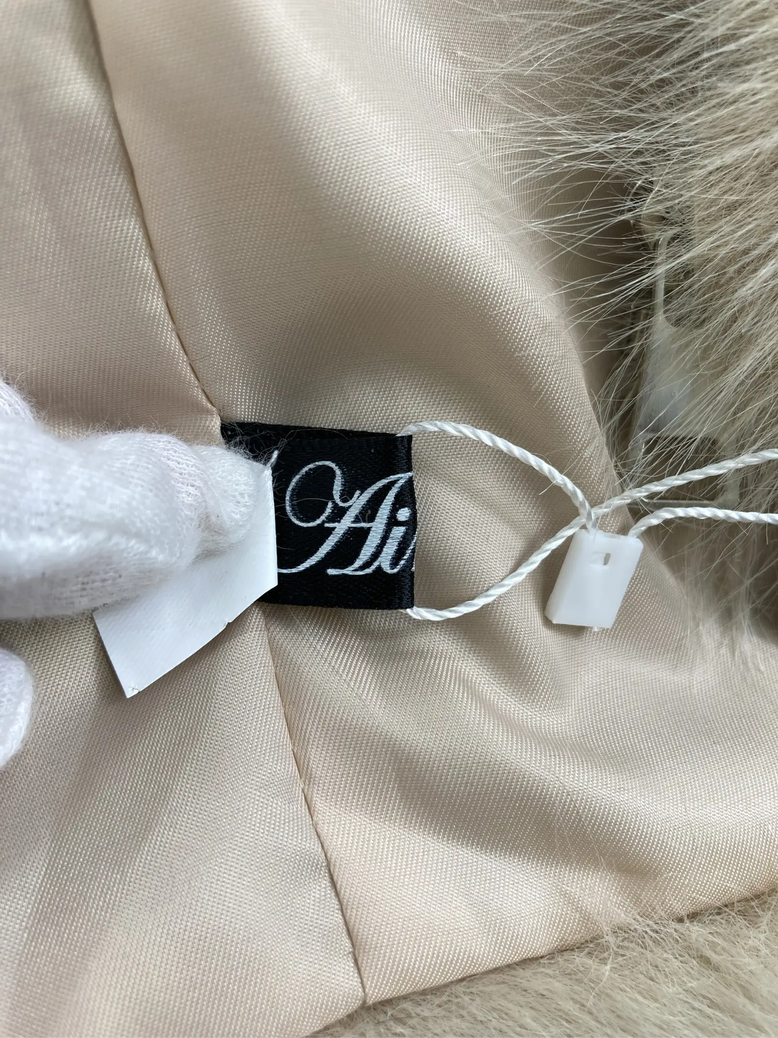 https://r2-worker.digdig.jp/product/bfe5f6b1-f00f-4540-8022-4273b372203a/58d680be-4e72-4955-b67a-fc748f0702e3