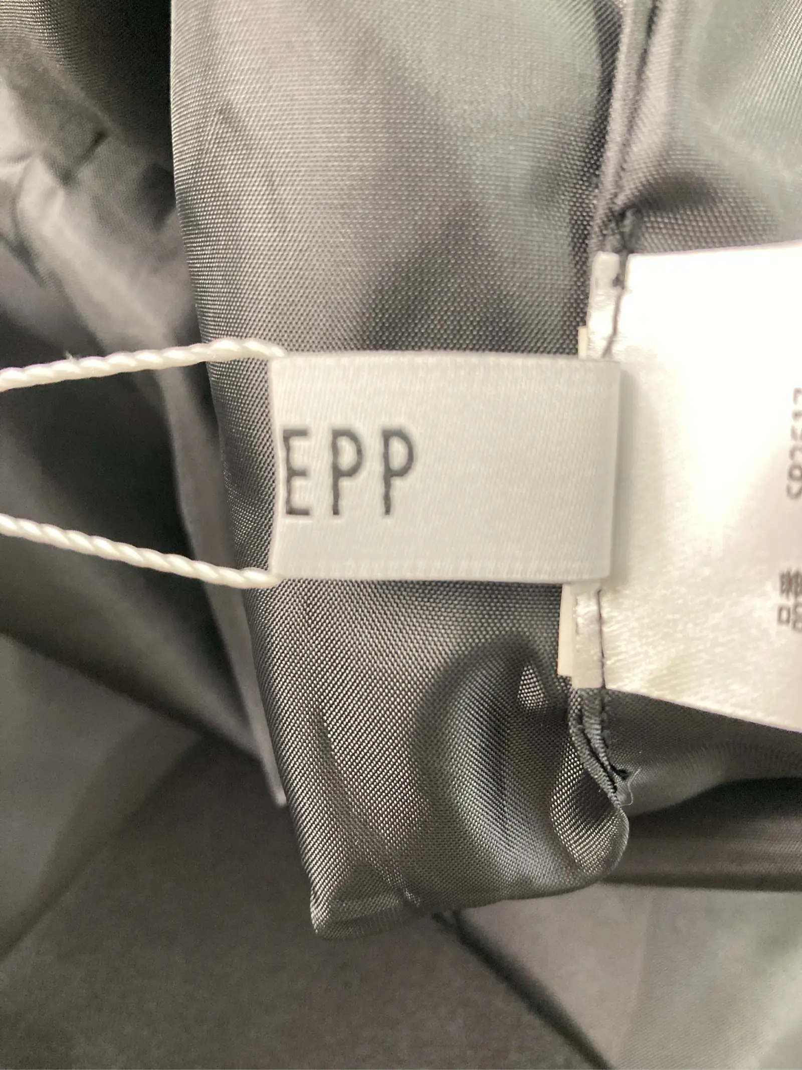 https://r2-worker.digdig.jp/product/c0016c3a-ffdc-435c-bd1f-204e6328d8b1/fb93e95e-8b61-441c-b43f-6664d4e56633