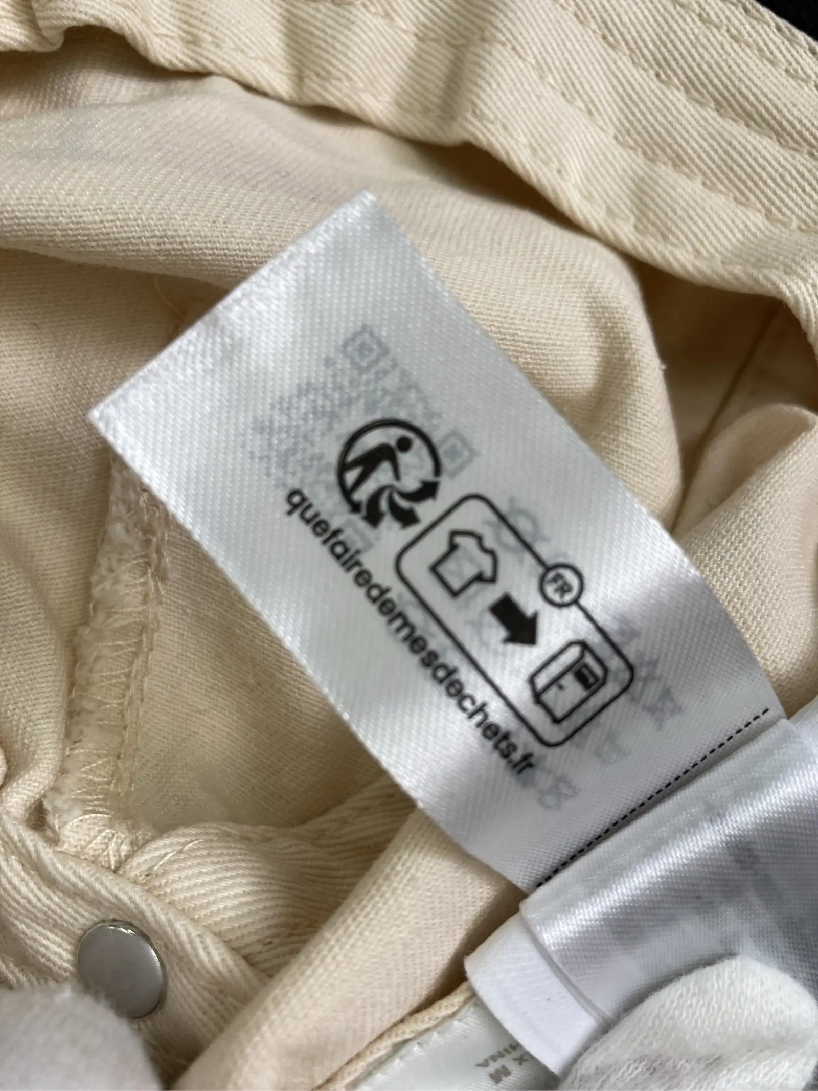 https://r2-worker.digdig.jp/product/c01e39bc-f1d1-4895-addd-faf3280f0762/28beebd8-727d-4248-b881-c0159078e3a0