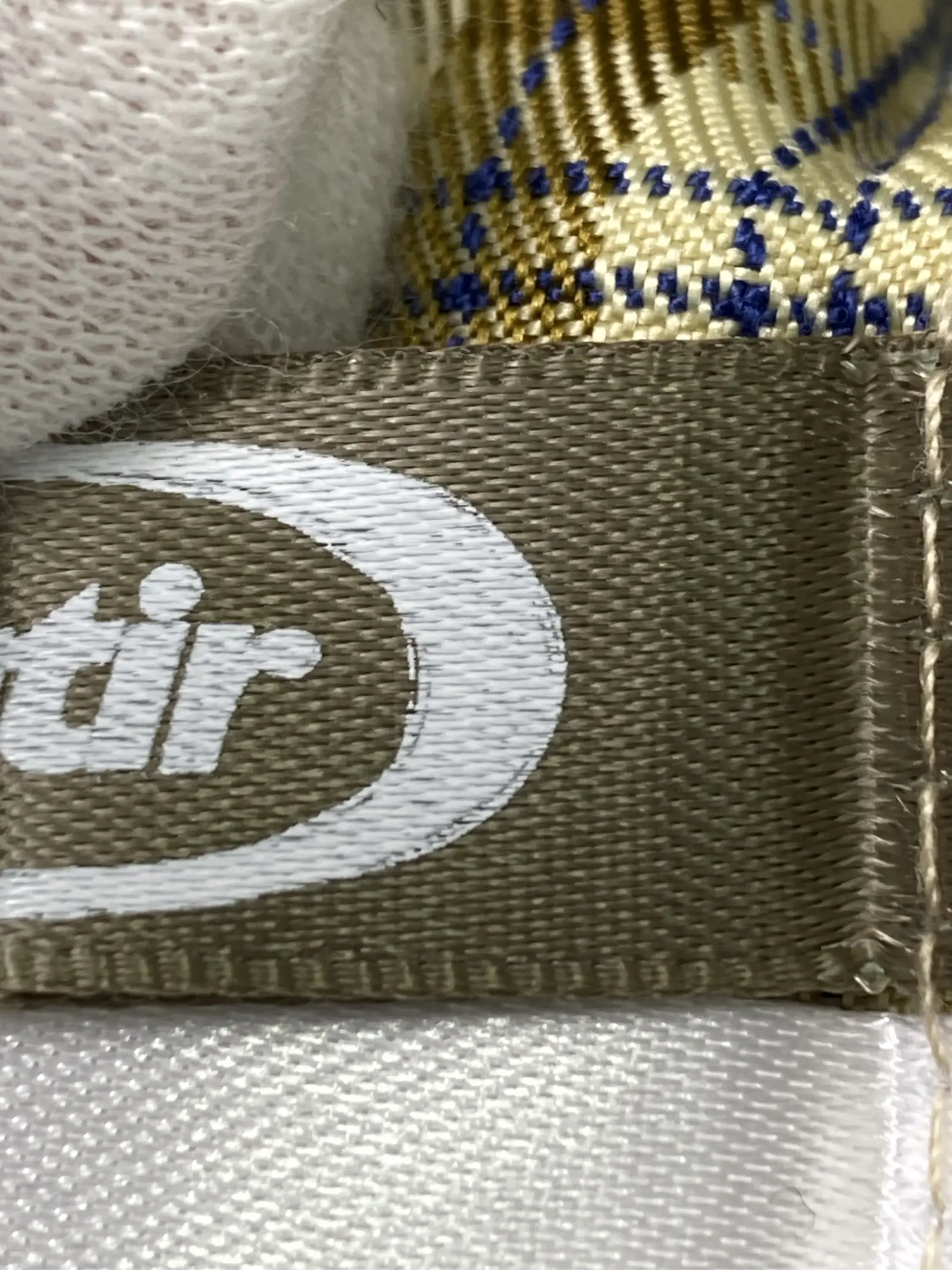 https://r2-worker.digdig.jp/product/c0776831-fc76-4806-80a6-1ade19c3d166/94181bea-7c5a-4649-b7ab-b7cccfbef9a5