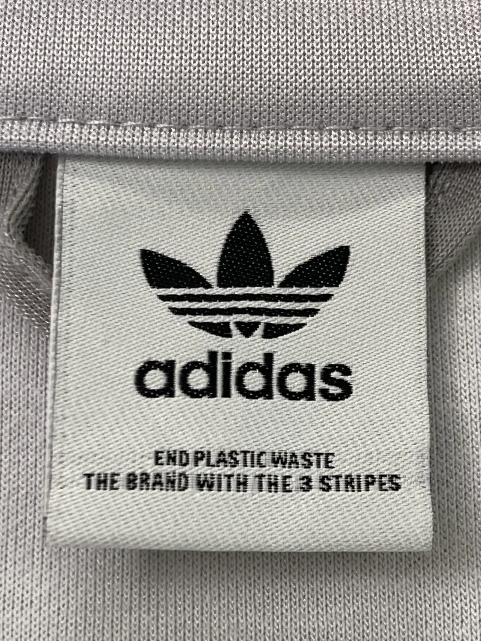 https://r2-worker.digdig.jp/product/c08b1d33-e7df-4ee3-bd34-316e5f9261ad/002b6084-3f47-4aa4-90ba-2be74f04fcfa