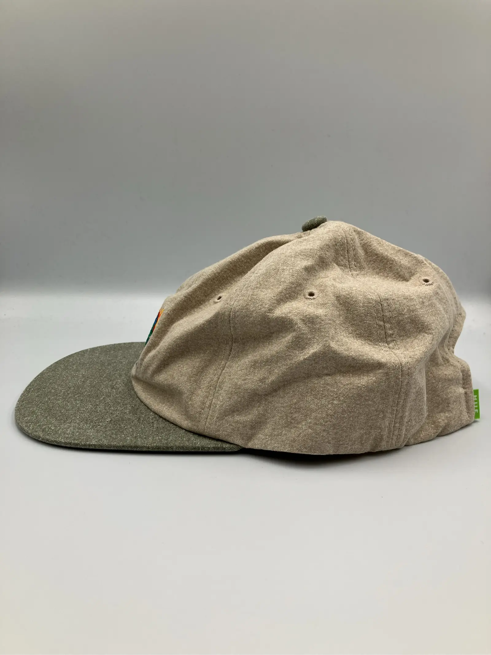 https://r2-worker.digdig.jp/product/c0bf1186-4fec-4e17-99e1-09fddbb869c3/56ffc54d-771e-44a6-8d27-5ded7a4d0bc5