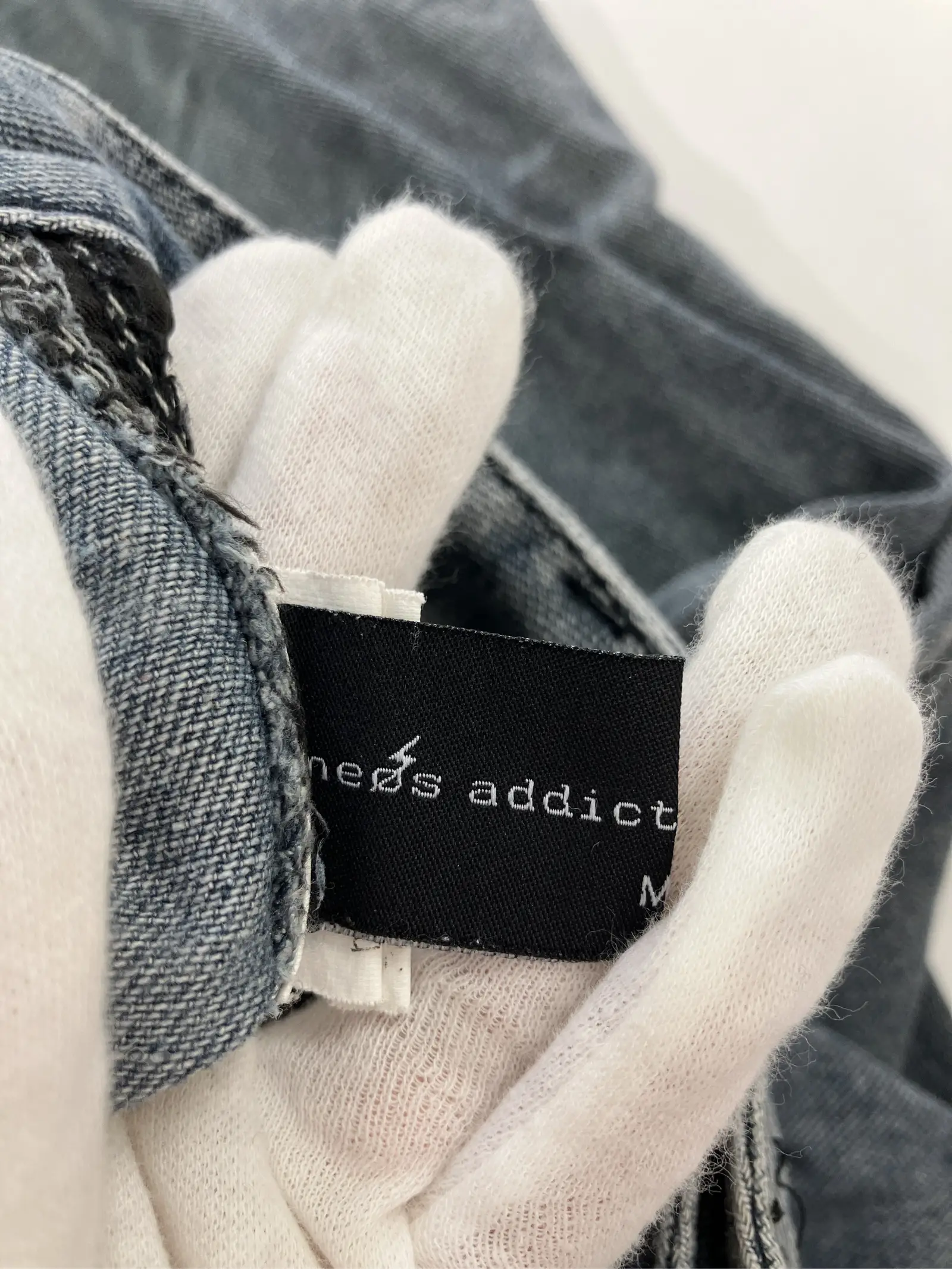 https://r2-worker.digdig.jp/product/c0d1b8e5-fe38-49a2-b8b6-9be3d286a3c1/a8462a27-cfcf-4af3-9aff-ada6e9552234