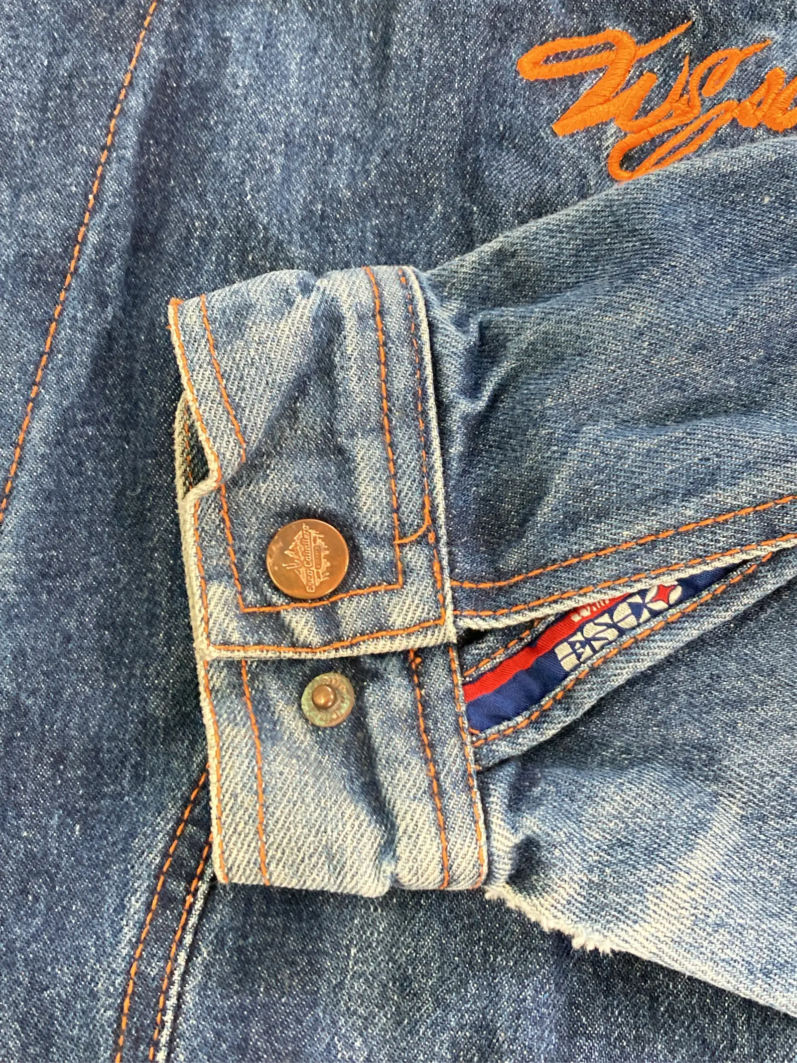https://r2-worker.digdig.jp/product/c0d9ad9b-8f2e-4700-a279-2c676945cab1/8e4ce0cd-41a4-4932-947e-946a7687fb17