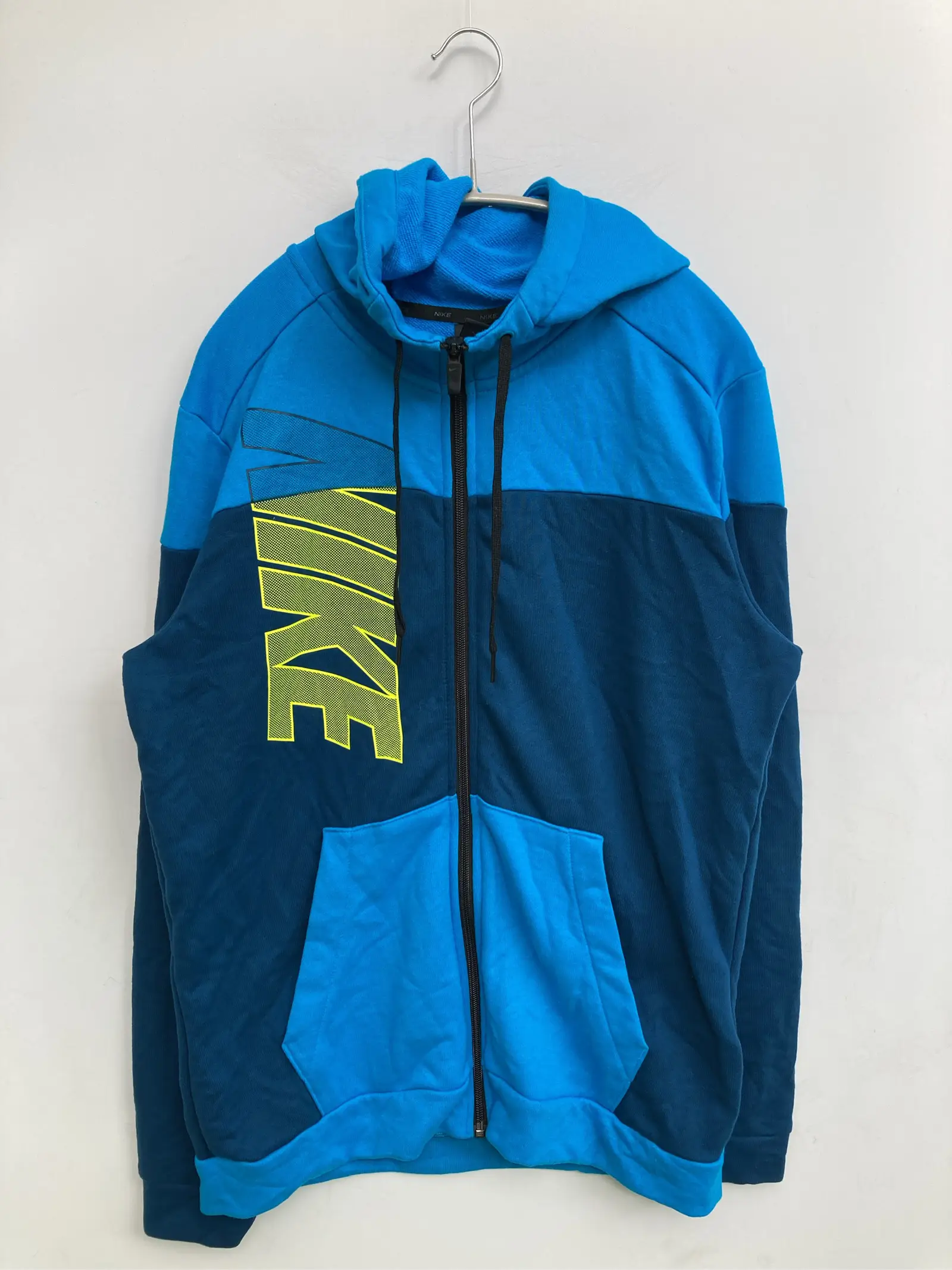 https://r2-worker.digdig.jp/product/c0e1c567-6872-4a38-b781-a6a11355c01a/4cce89f3-dc84-405b-8402-5e16794a9b16