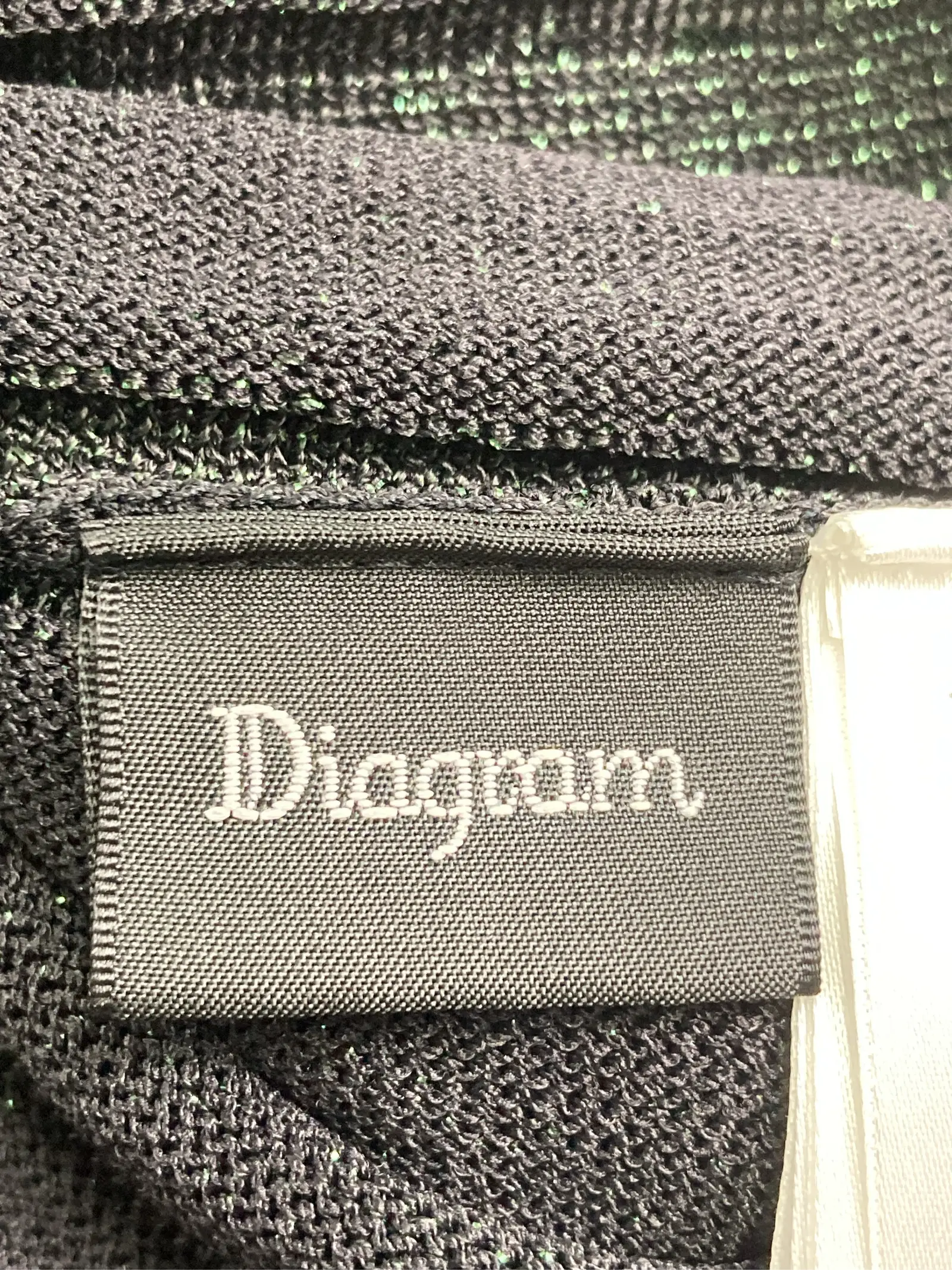 https://r2-worker.digdig.jp/product/c0e9ba31-1db7-4660-b70b-c74f3ea98a4c/291405bd-4a43-407d-a72b-044fe13ffa2e