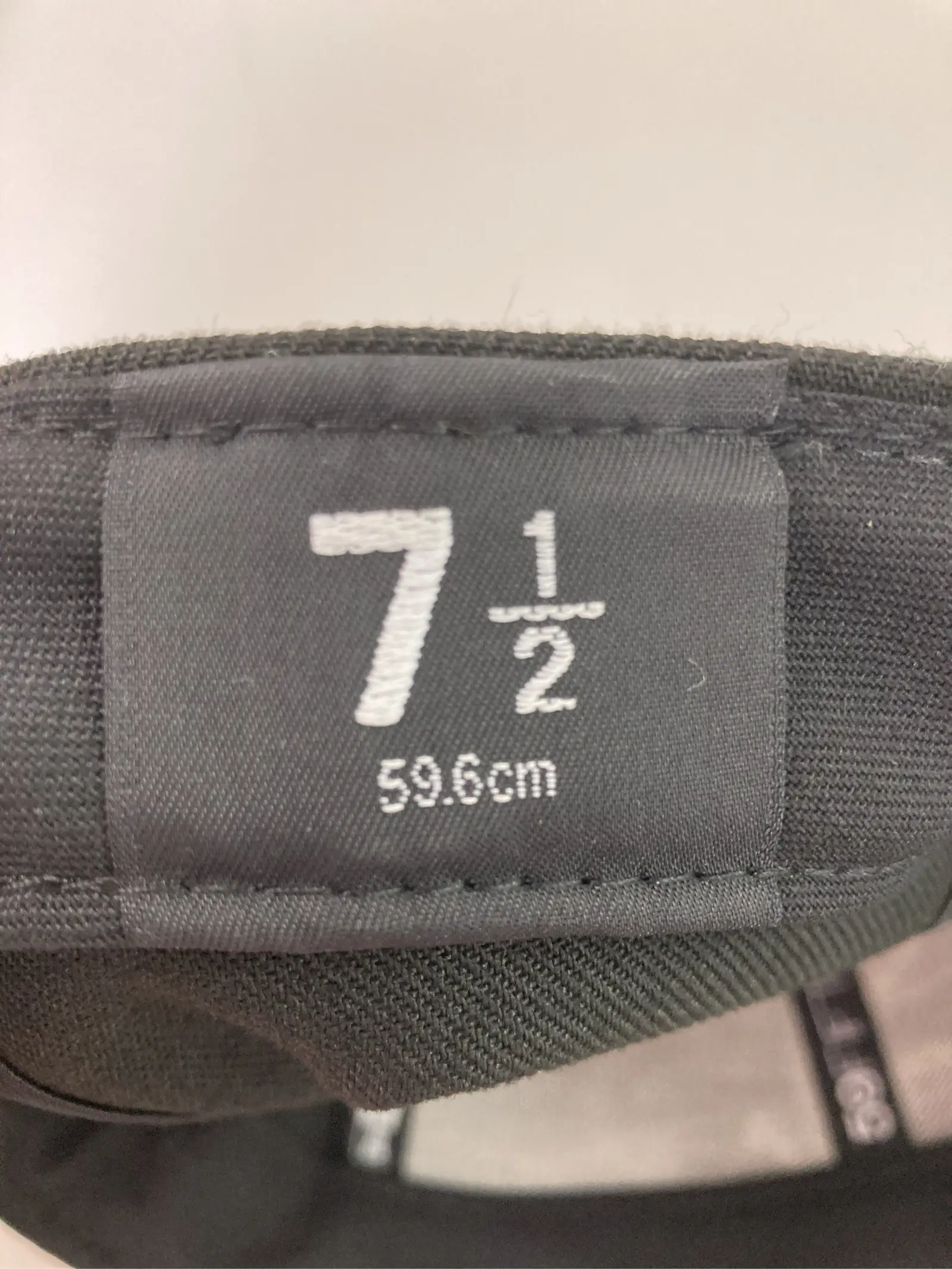https://r2-worker.digdig.jp/product/c12f5183-8efe-4a9a-99f4-8ae29b81e2e2/83b7c4a8-5d5a-4fef-93cf-d6a3a8bd8468