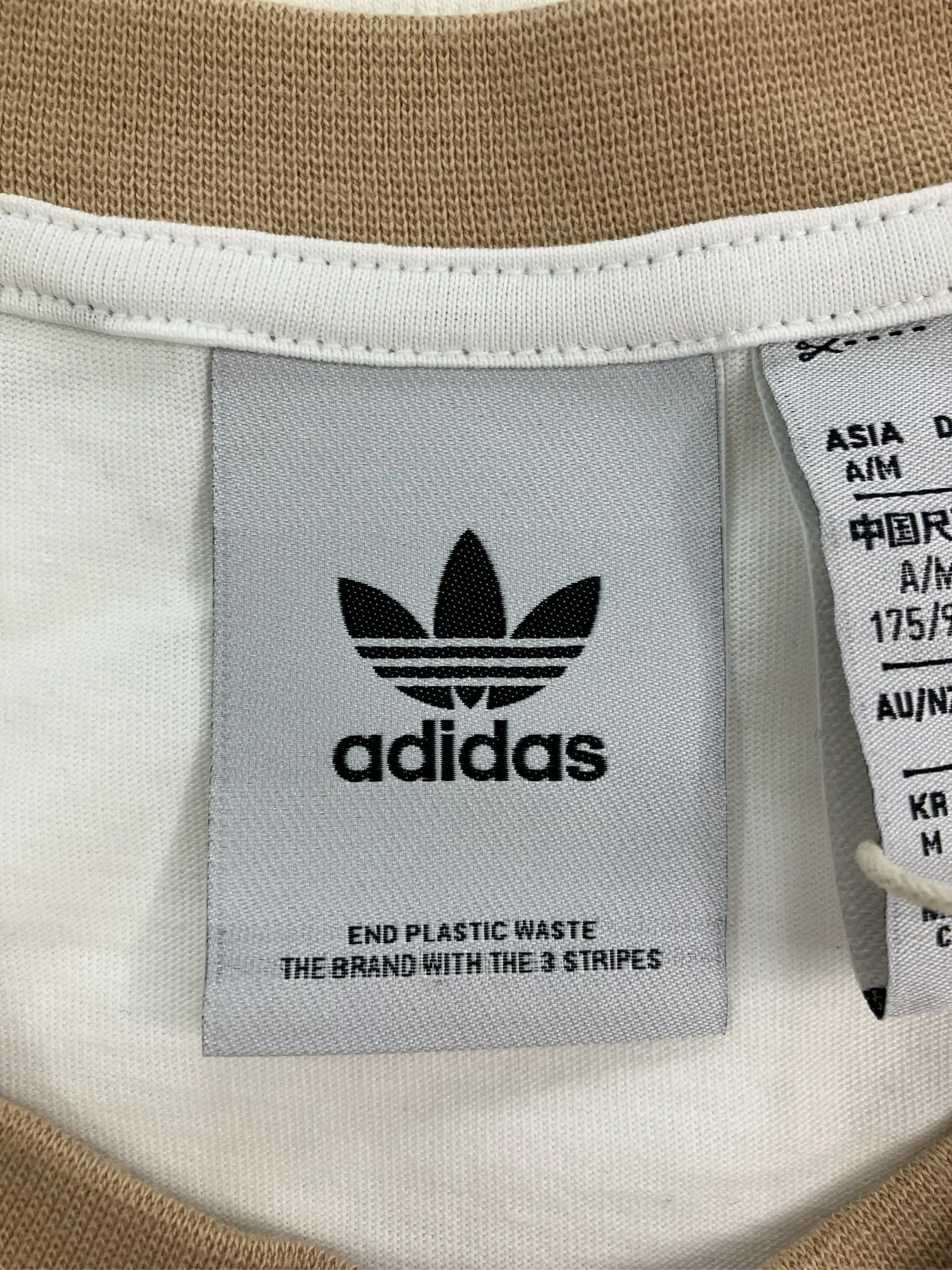 https://r2-worker.digdig.jp/product/c16c87fe-5bc1-41f2-9a19-2adcea7317c7/f6d167eb-08b1-4bd7-a288-7c1cc9d8fd33