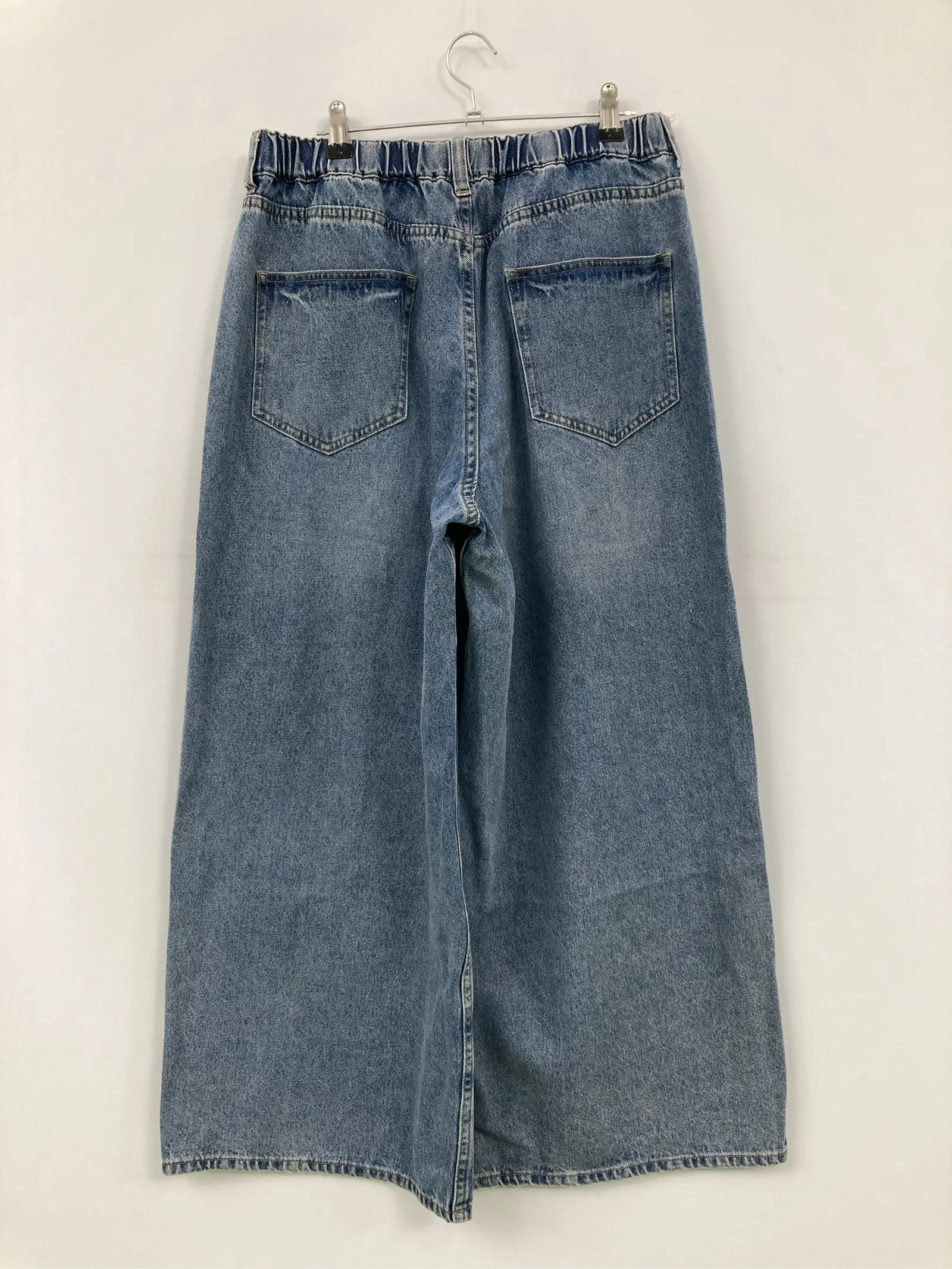 https://r2-worker.digdig.jp/product/c16ec621-f3b6-4596-b92e-3eaaf0db6958/95225151-1194-48a4-8133-defdae22ac6d