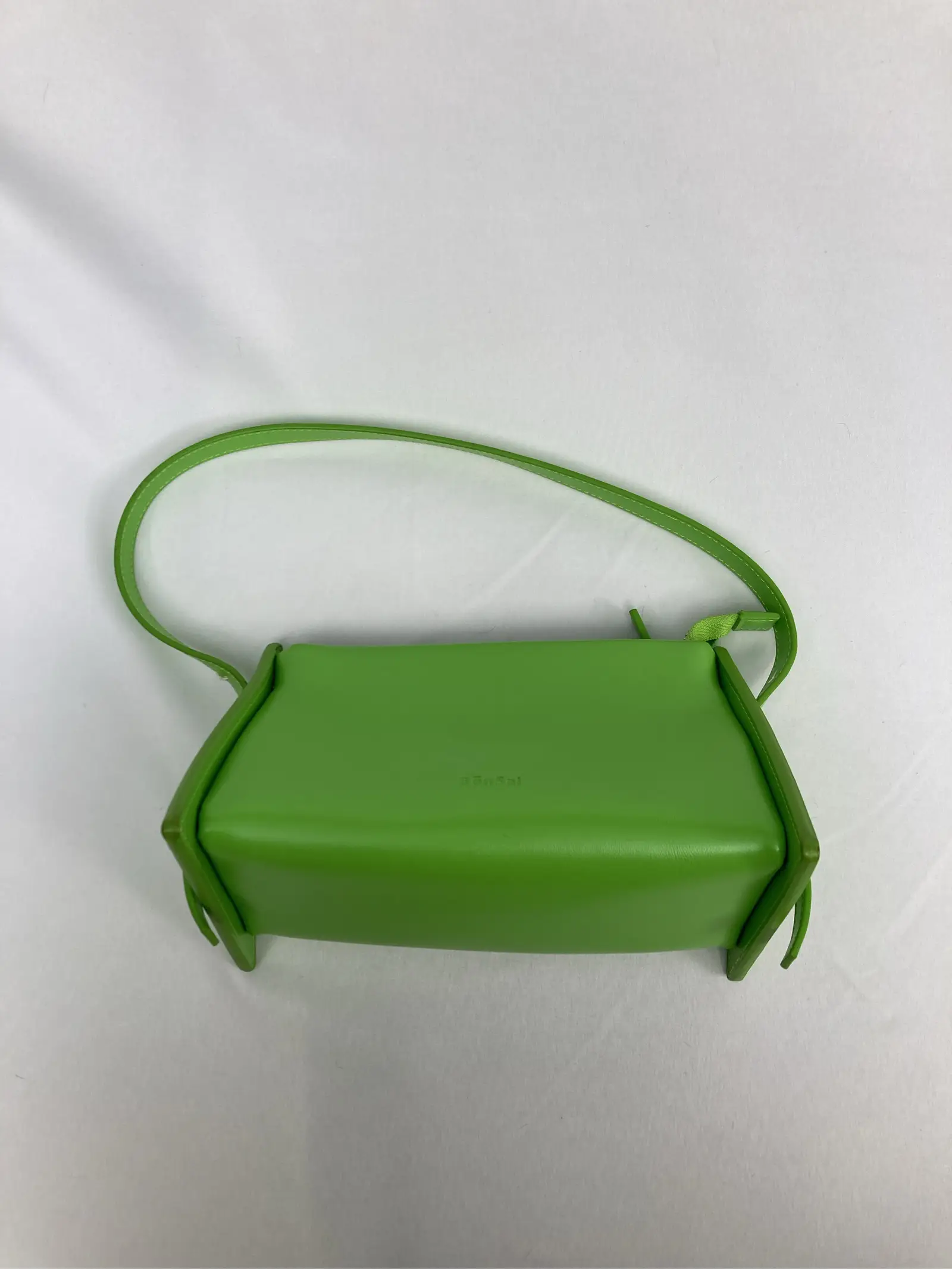 https://r2-worker.digdig.jp/product/c1818809-6c3d-40da-b6bc-1e5983951563/736d4d71-6dd3-4f13-a5b9-b1f6fedfa780