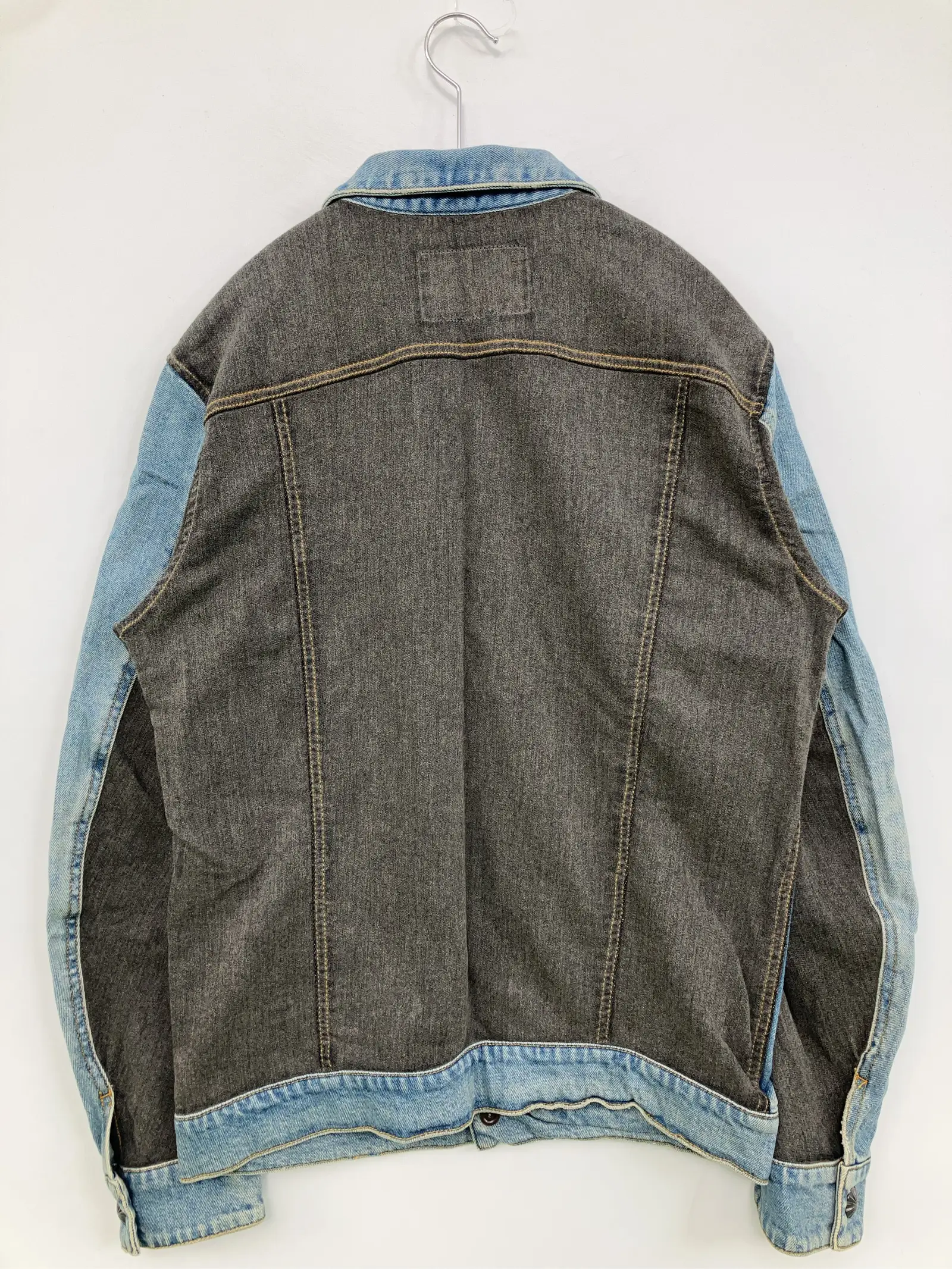 https://r2-worker.digdig.jp/product/c1958138-0f51-489f-a8ea-e138ee38076a/8565028d-5915-49bf-b27b-13a3d5275b78