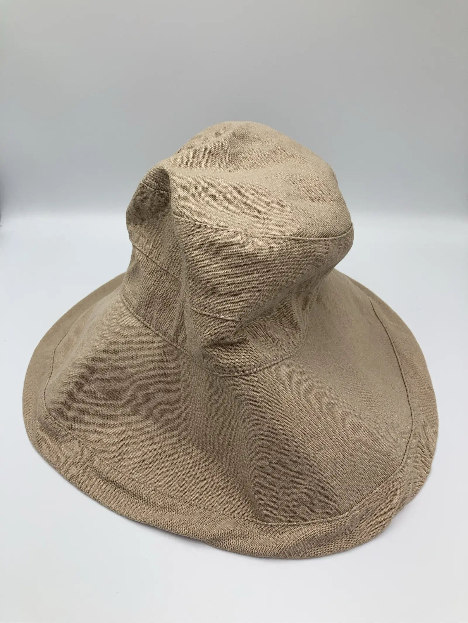 https://r2-worker.digdig.jp/product/c1d613ea-0f32-4f17-a3f0-7a5d22031b2e/bc20a406-1159-48ad-8d7b-fc246f39f2fa