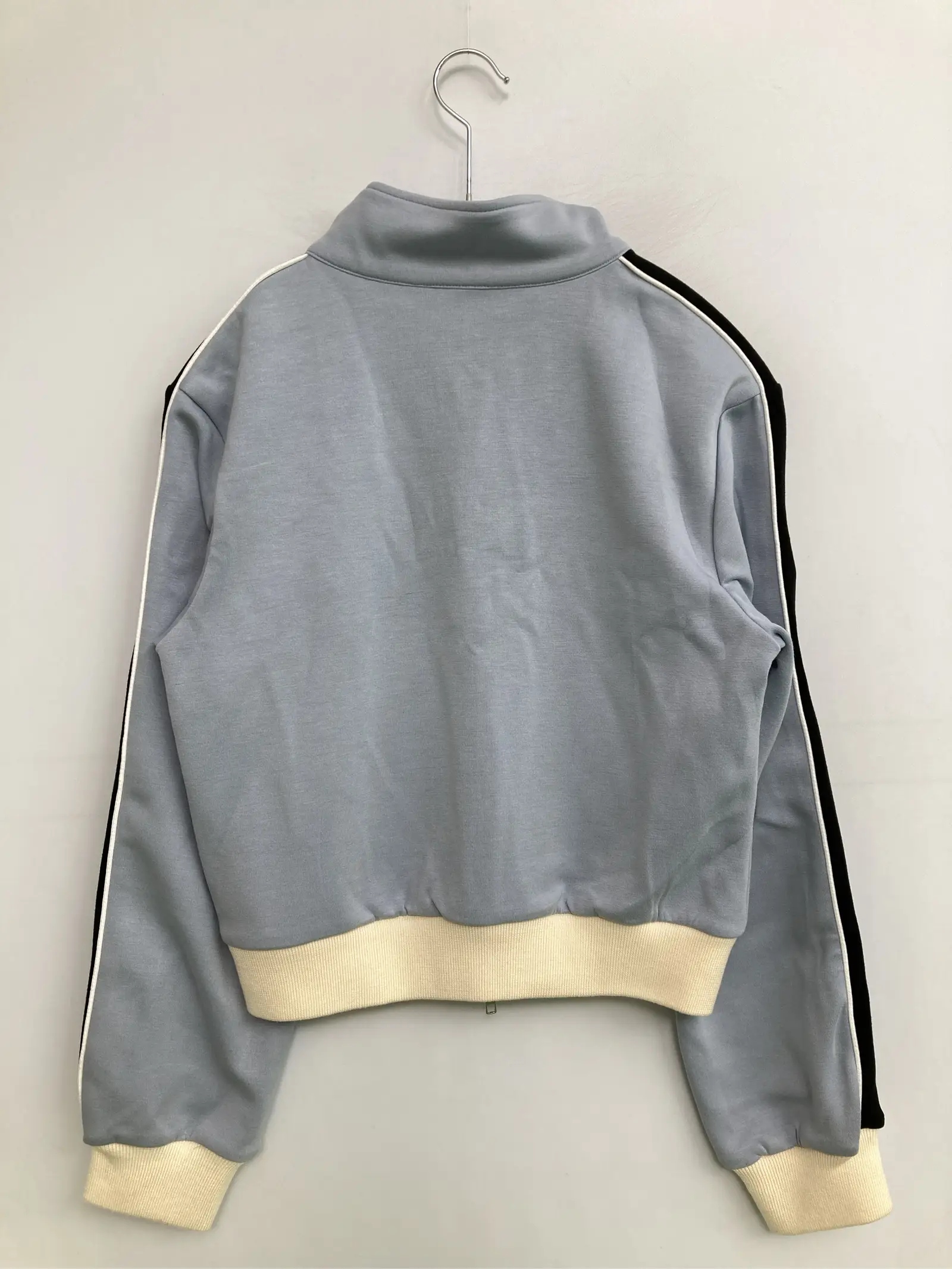 https://r2-worker.digdig.jp/product/c215c327-a6ec-4b96-9336-17955f49b0d7/33c50157-5dc7-4c4e-85e6-1315d22b4094