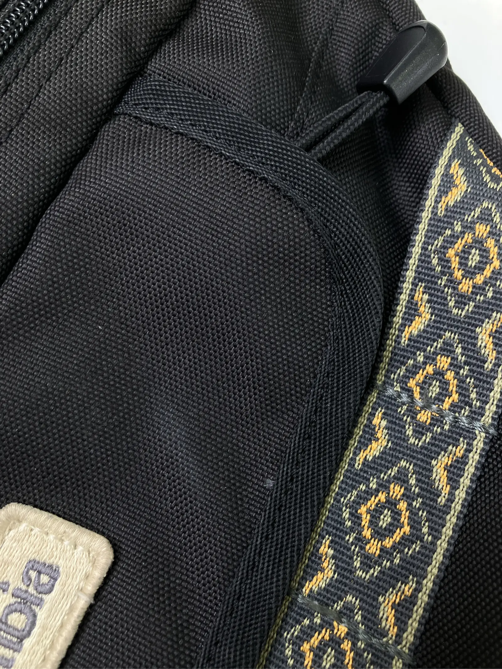 https://r2-worker.digdig.jp/product/c25a8c77-899d-488d-8dd1-374b2e2b57d2/7bfb0d23-fa74-4698-b5e1-74e269c5250f