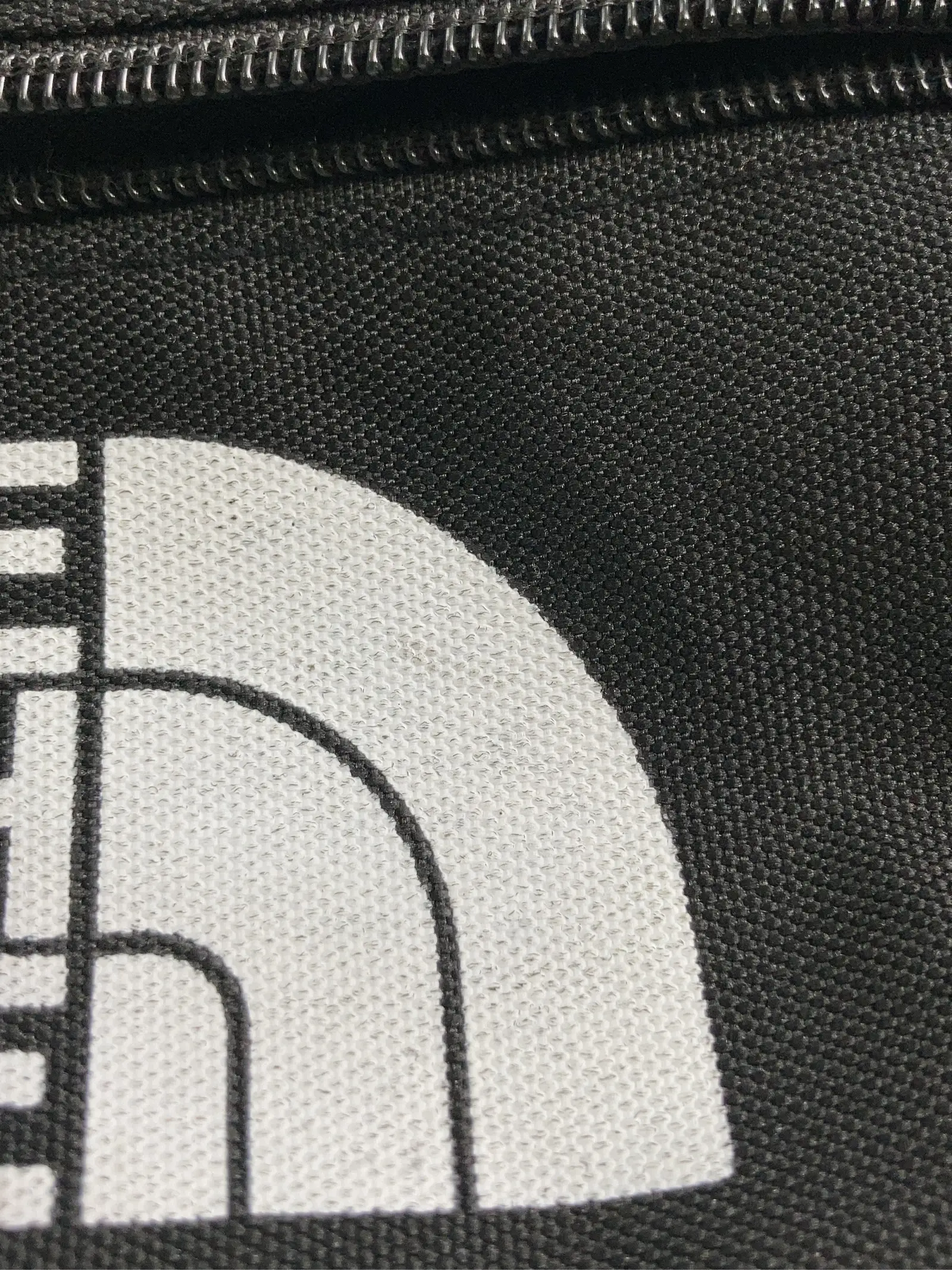 https://r2-worker.digdig.jp/product/c25e736c-abe4-4250-99b1-d18b6e1aefcc/19216616-0275-4f69-8606-e2563b048624