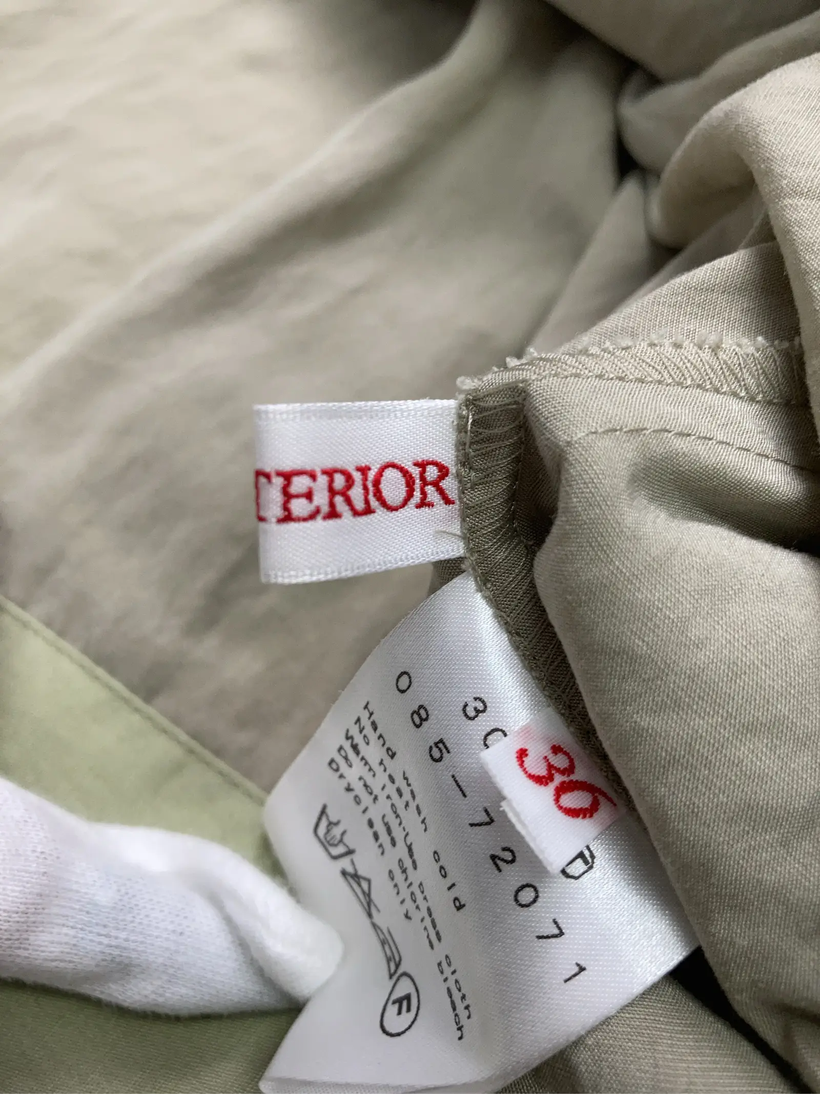 https://r2-worker.digdig.jp/product/c292e996-62a4-4702-ae8c-ce51f01cc97f/49e8f283-a56e-4ba0-97e6-375d81bad40f