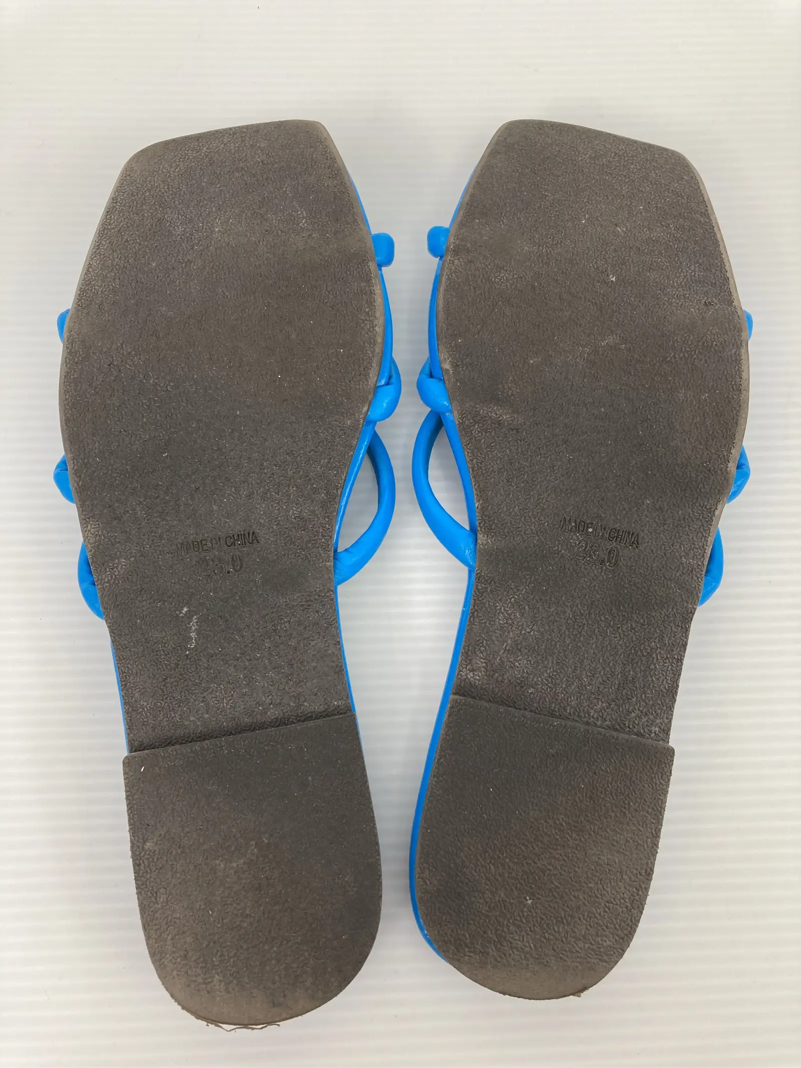 https://r2-worker.digdig.jp/product/c2db3be2-5be9-43a1-aa3c-3015b57dcbb8/6e97f3c9-ab83-4404-a1f6-ce31498bdd0f