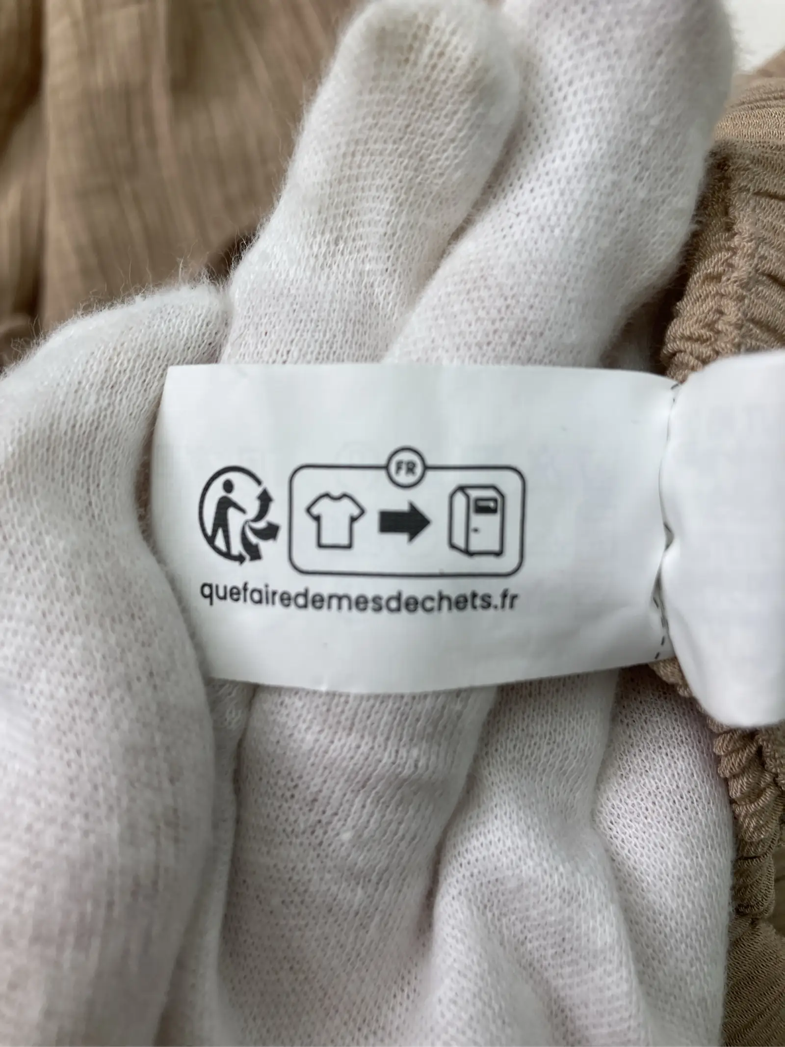 https://r2-worker.digdig.jp/product/c2e2e76a-c09c-43a5-8a7b-a3a3bc8f7812/238d5745-3c46-40a4-9f5c-89cdf2a8f90c