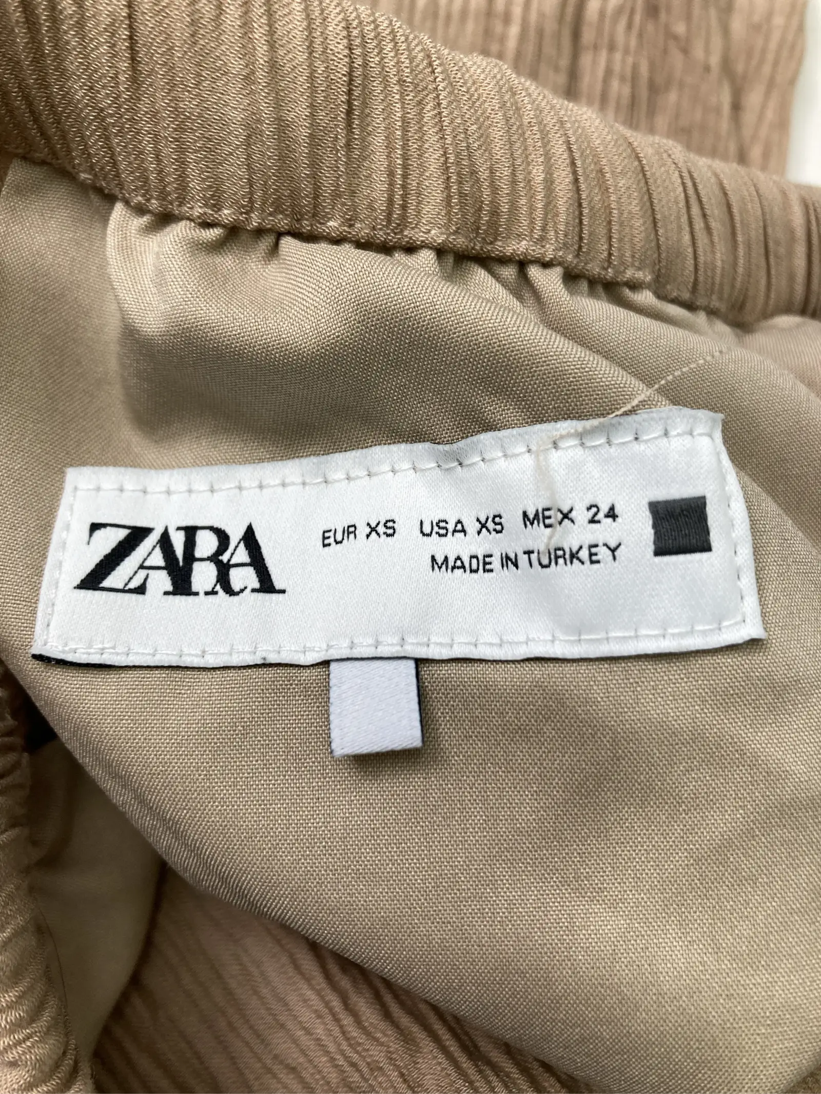 https://r2-worker.digdig.jp/product/c2e2e76a-c09c-43a5-8a7b-a3a3bc8f7812/db1d724c-1a86-4c65-9f5f-49833fdac668