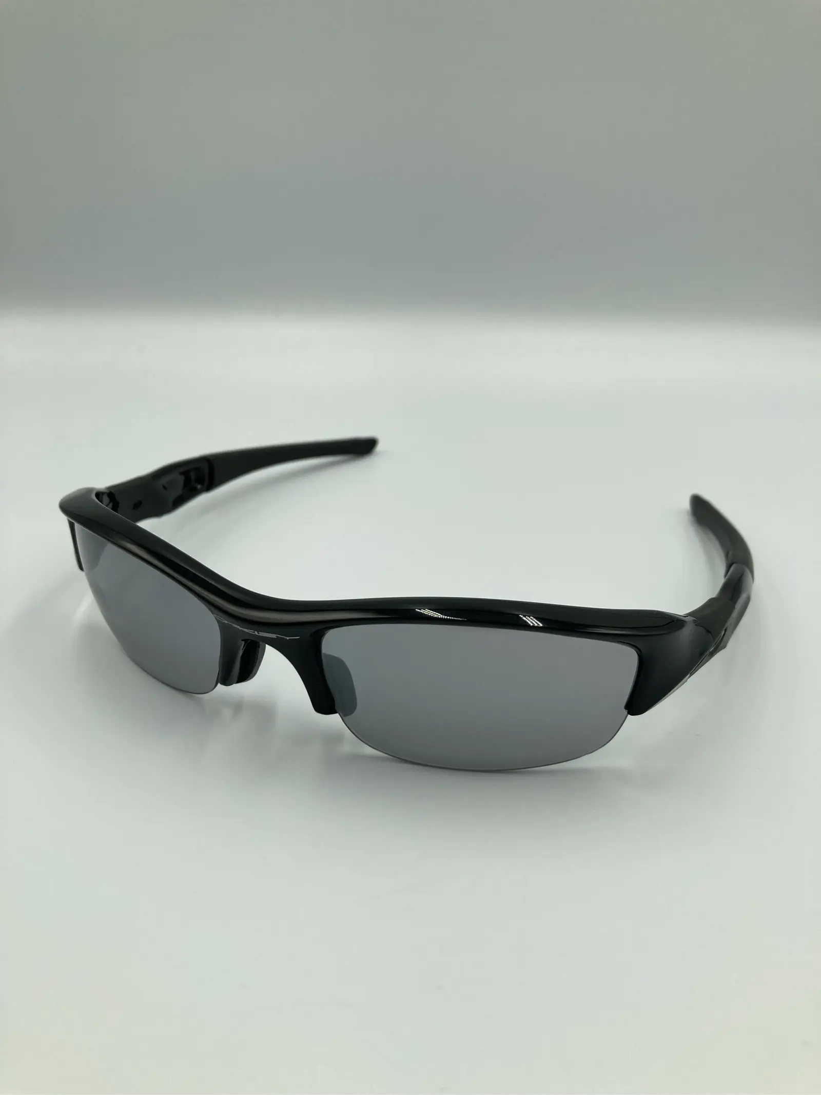 https://r2-worker.digdig.jp/product/c304f84b-6616-496b-a310-d610a0f85722/eb37a3a7-9552-4e04-8825-d6f73fcbb876