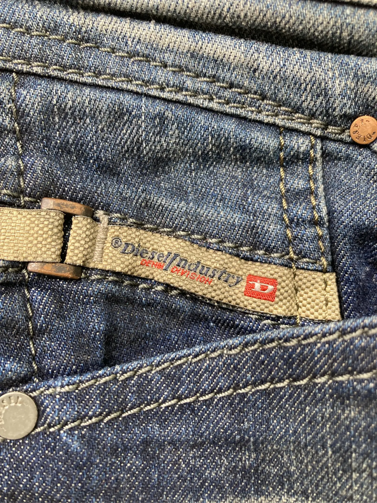 https://r2-worker.digdig.jp/product/c33d1fe5-ffda-4e83-8ef7-f27bd7147ea3/6fa36320-5a6f-49f4-ba31-46b5ca0c2a5d