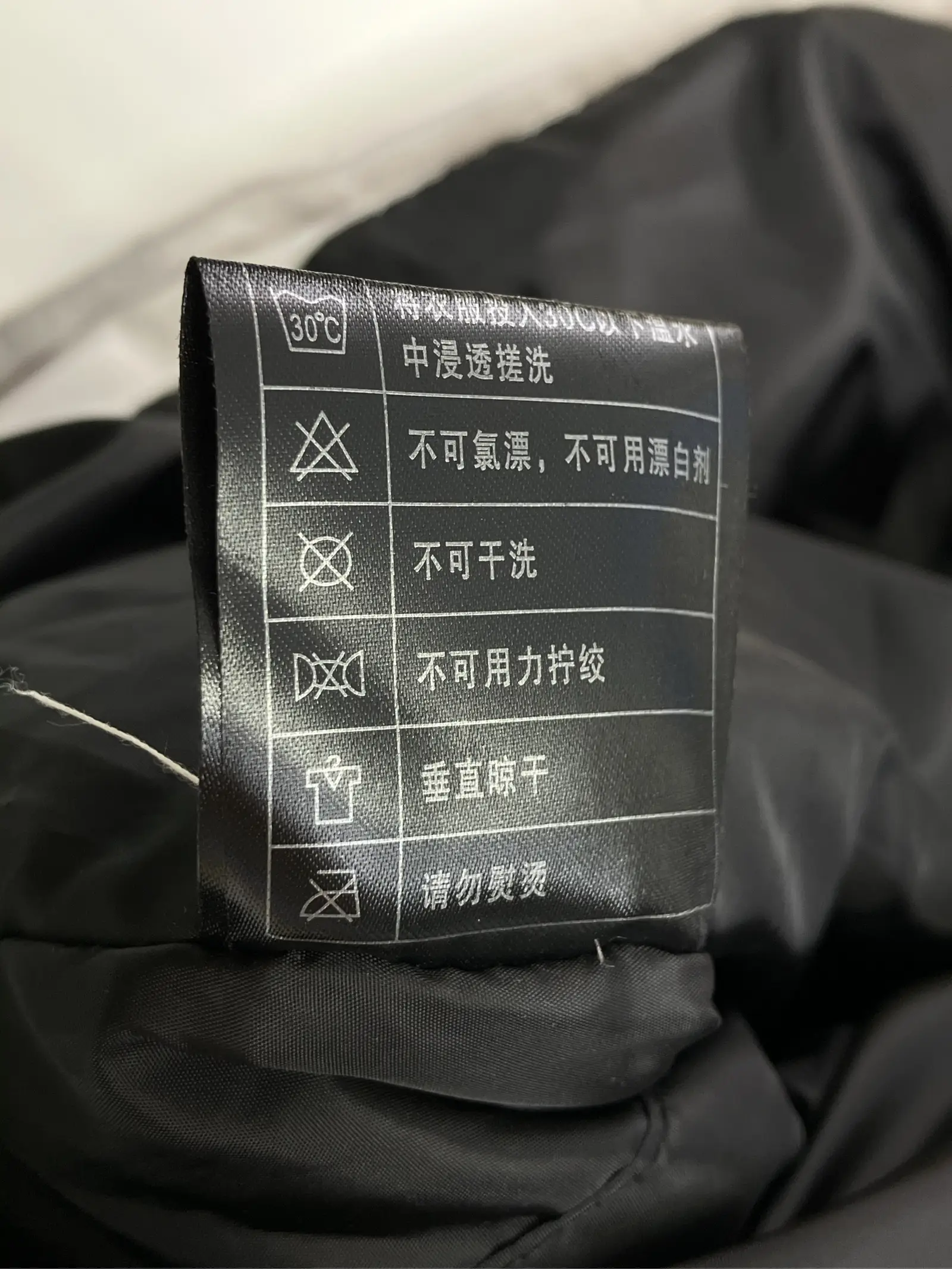 https://r2-worker.digdig.jp/product/c350b8cd-f0e6-42f4-a468-5567b51bebba/455ddbc8-c5ec-4ec0-bdcd-23f349cb1868