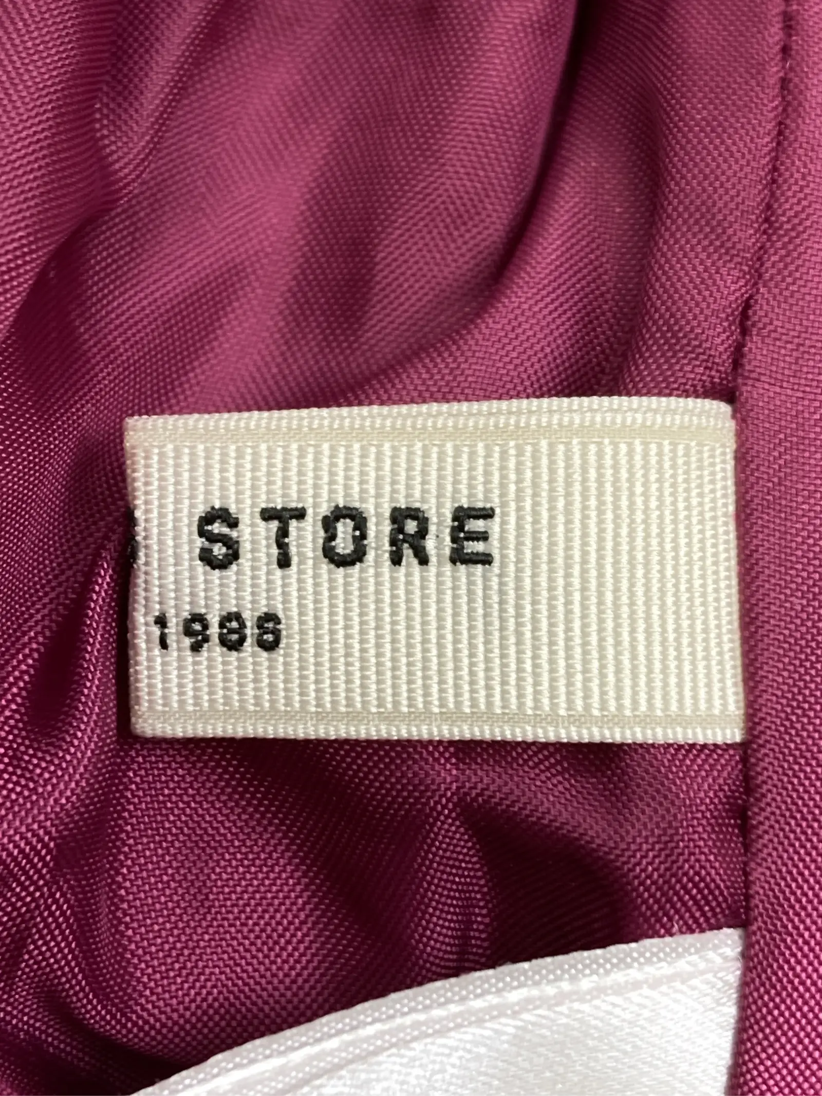 https://r2-worker.digdig.jp/product/c364274c-2506-400e-b2b0-7dc757e00e96/3762aac7-a5c9-457d-9df3-50347390e57e