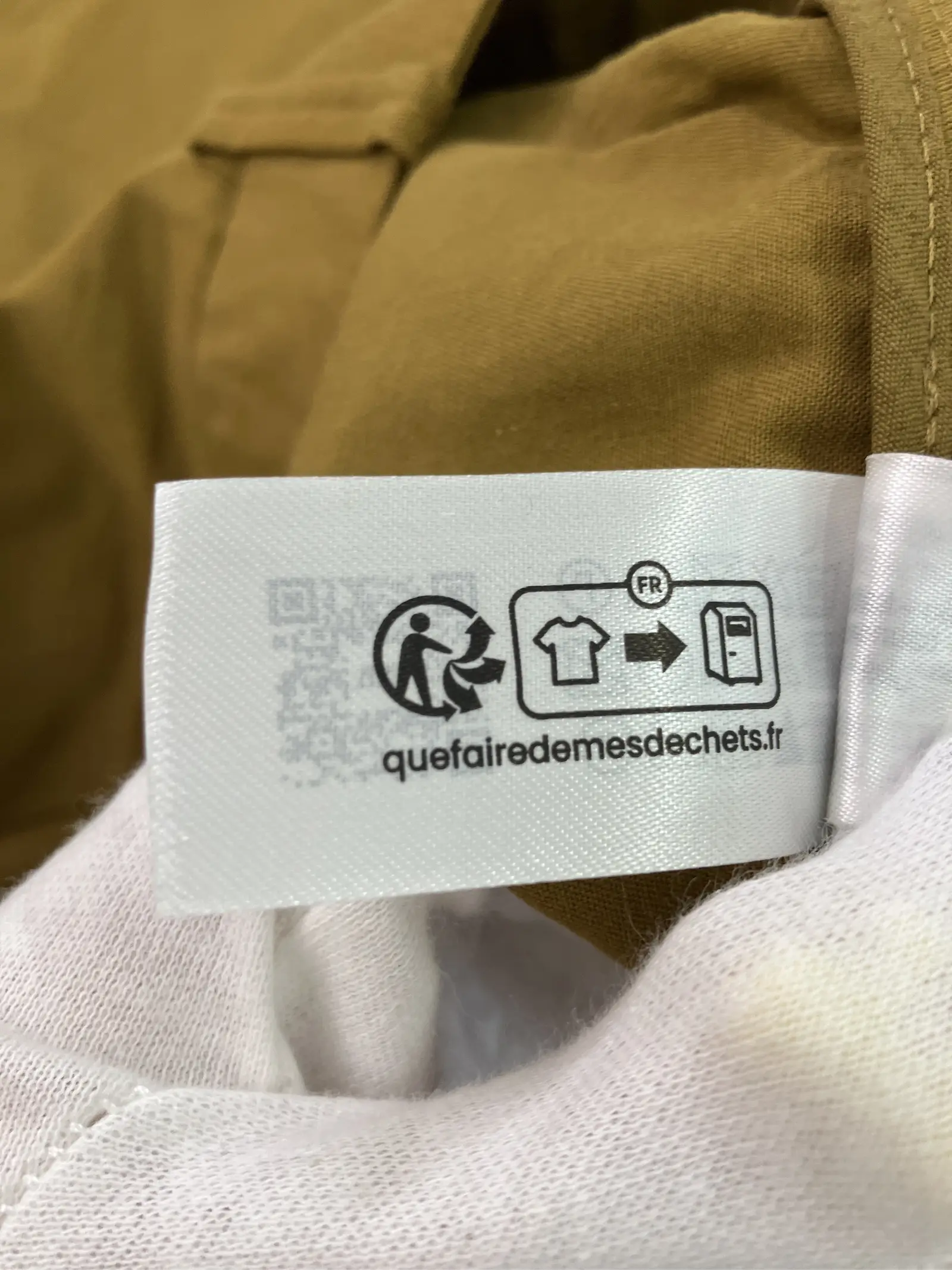 https://r2-worker.digdig.jp/product/c3a055f2-7fd1-4a02-9d24-3a1a58837ef9/a59a81d7-a1df-49cd-be6a-24cb33d5b745