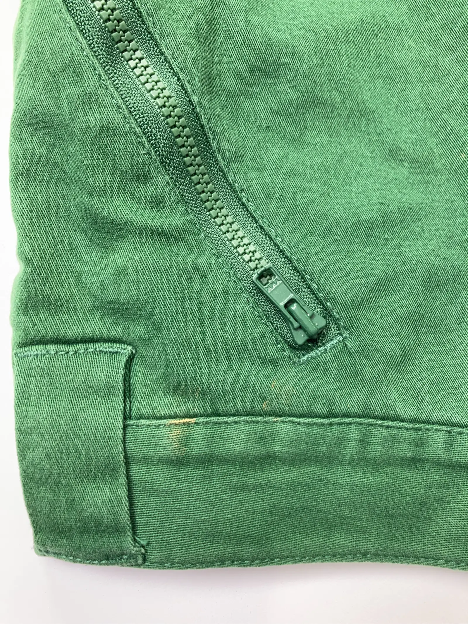 https://r2-worker.digdig.jp/product/c4062d4b-015e-4a97-9a6f-c5b1ed103352/8c404a73-dc4c-4733-9e52-6fbb1369224b
