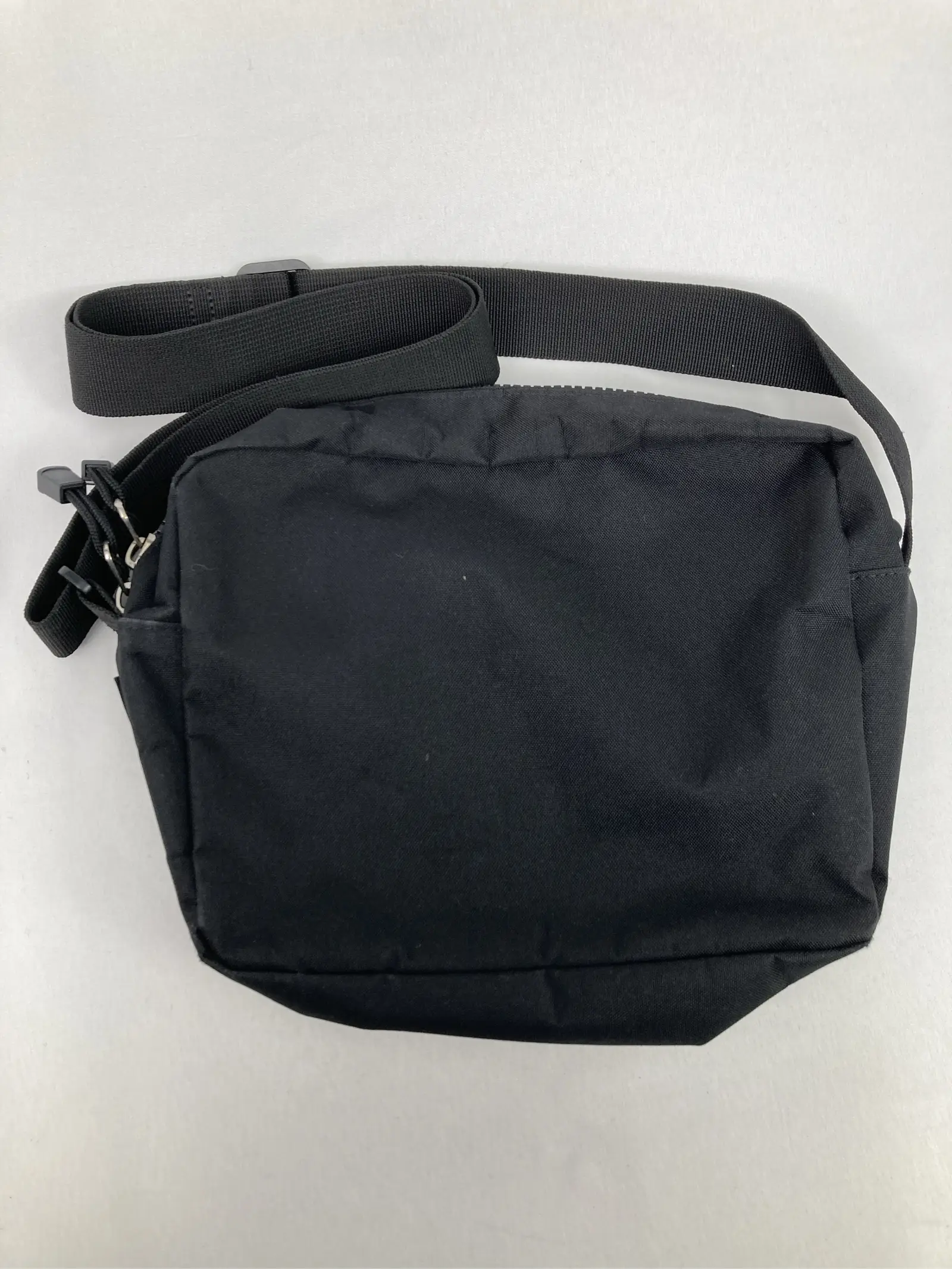 https://r2-worker.digdig.jp/product/c4084922-30b3-4353-b563-414bf9c667d0/48659316-0c23-4cf5-ab27-d30dcb03fc62