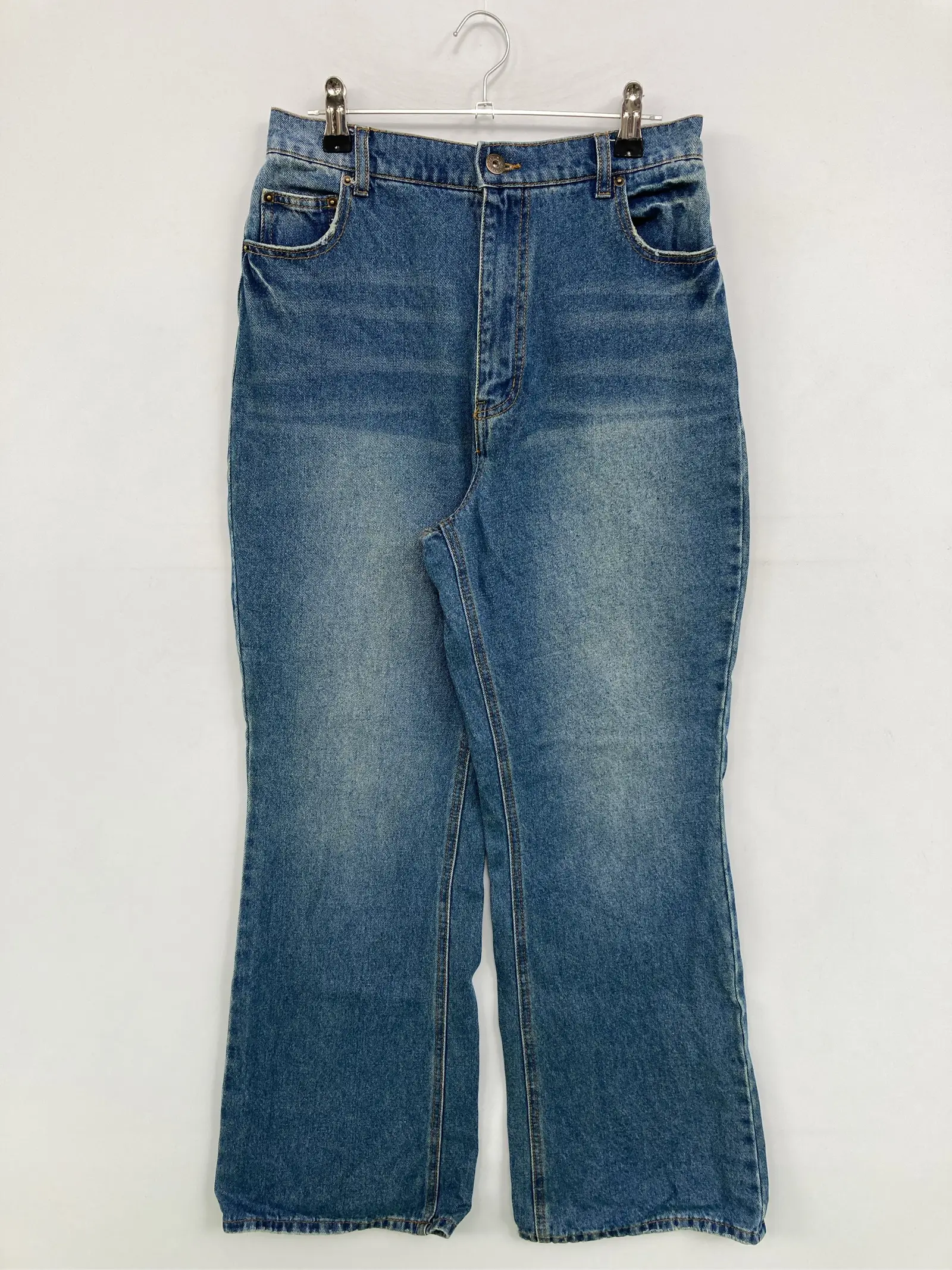 https://r2-worker.digdig.jp/product/c40bd8a0-ccfd-4222-ae05-ba4745d98d90/06d3d1e5-d008-4c29-9223-2f897d378569
