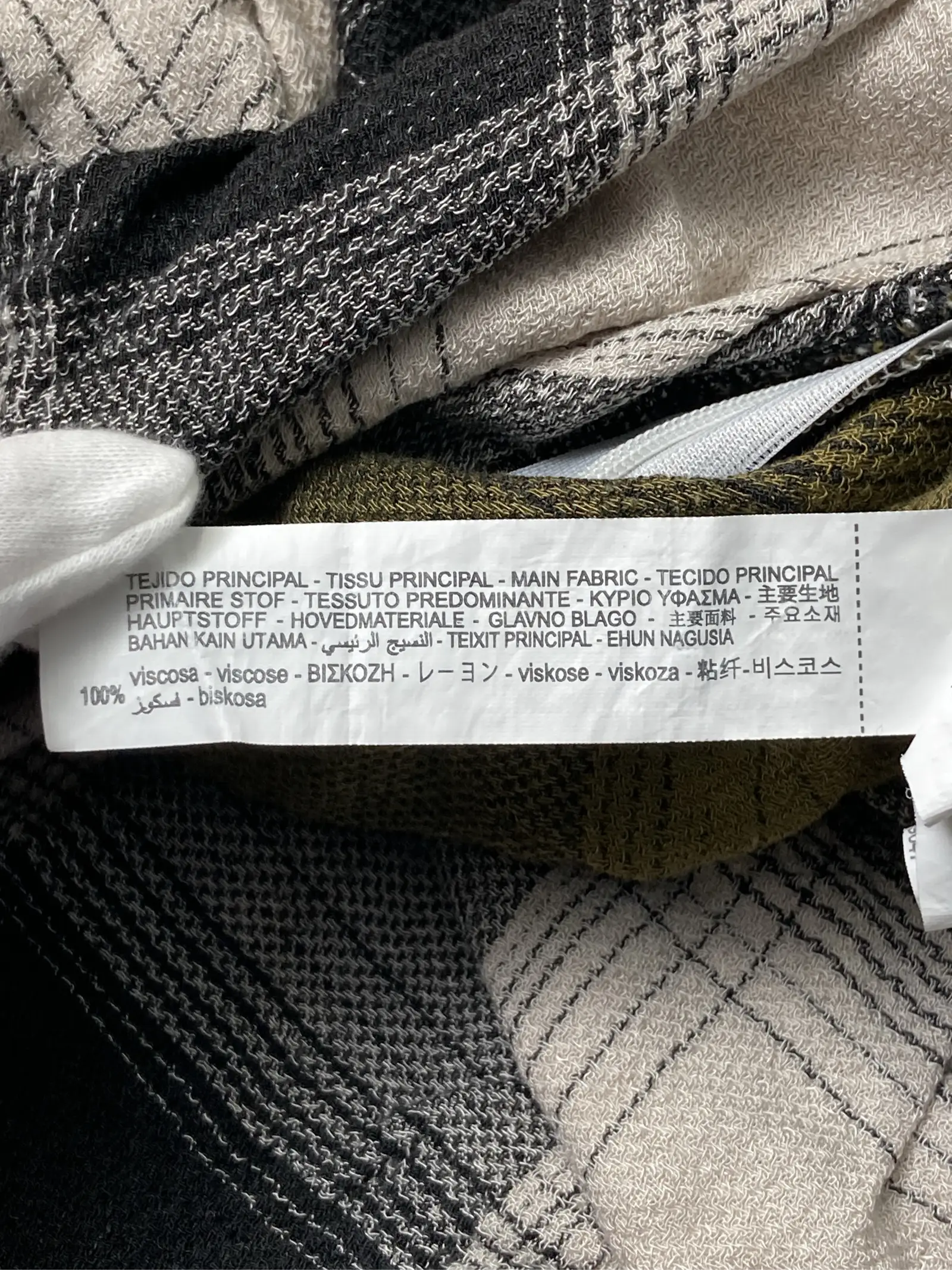 https://r2-worker.digdig.jp/product/c4255680-23ea-4b4d-8f46-8cf63a1b113f/b0e40221-d772-45d5-91a6-85d9c426a056