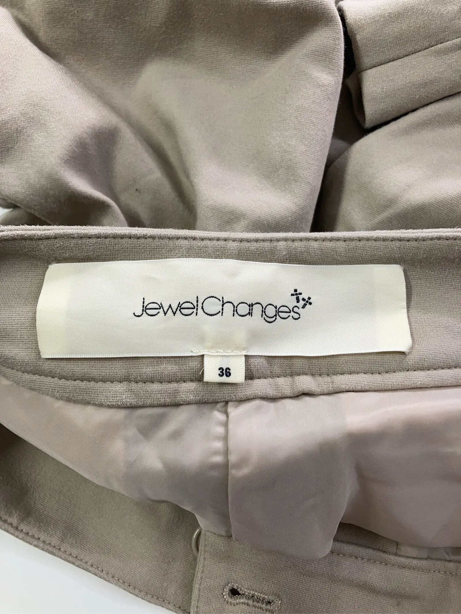 https://r2-worker.digdig.jp/product/c455de7a-b516-440a-9073-53942ae40fed/f5327089-9d0a-4851-9151-6325f9035498