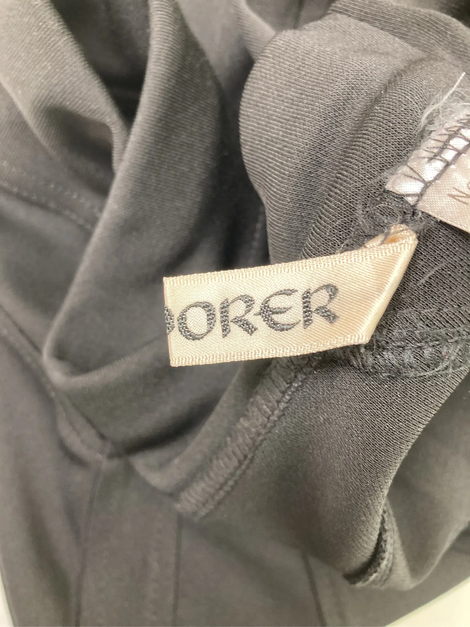 https://r2-worker.digdig.jp/product/c465cd18-50f5-40f9-a8a0-cdf1f930cf8d/132174ac-8ac0-430d-8345-d42f28b6f515