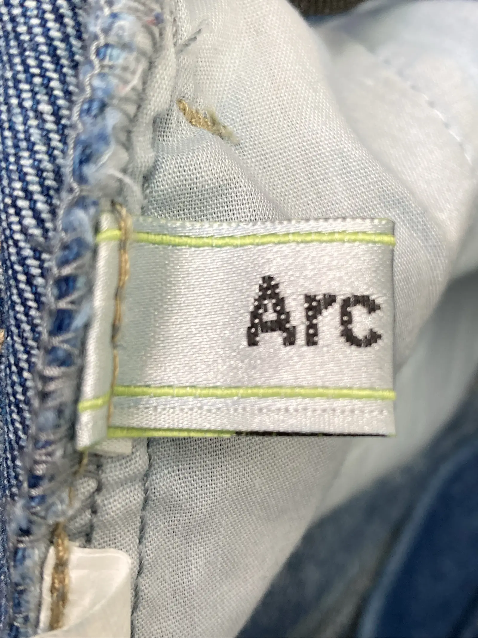 https://r2-worker.digdig.jp/product/c4764037-abd2-49e9-a489-be9320ba7e7a/dce4a3fb-37f9-4860-a187-392138c0c5a5